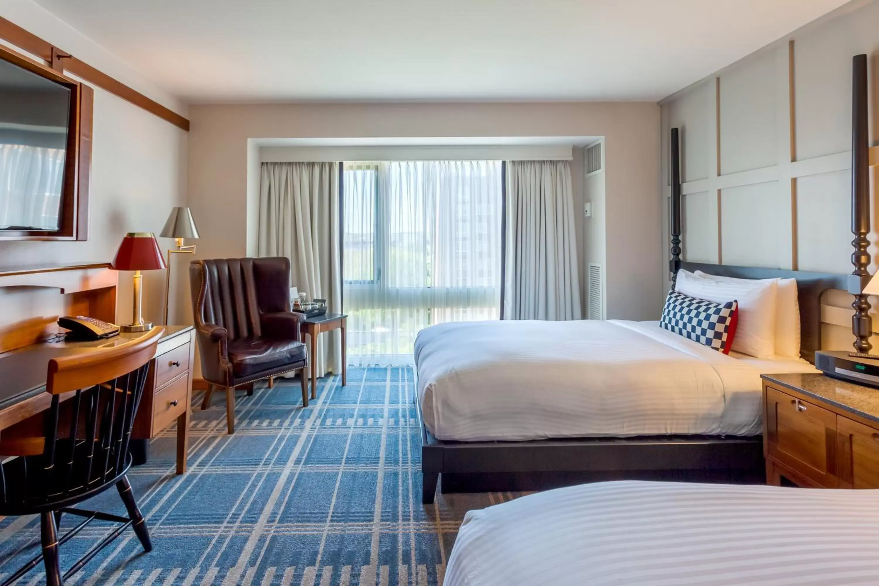 Bedroom, Bed in The Charles Hotel in Harvard Square