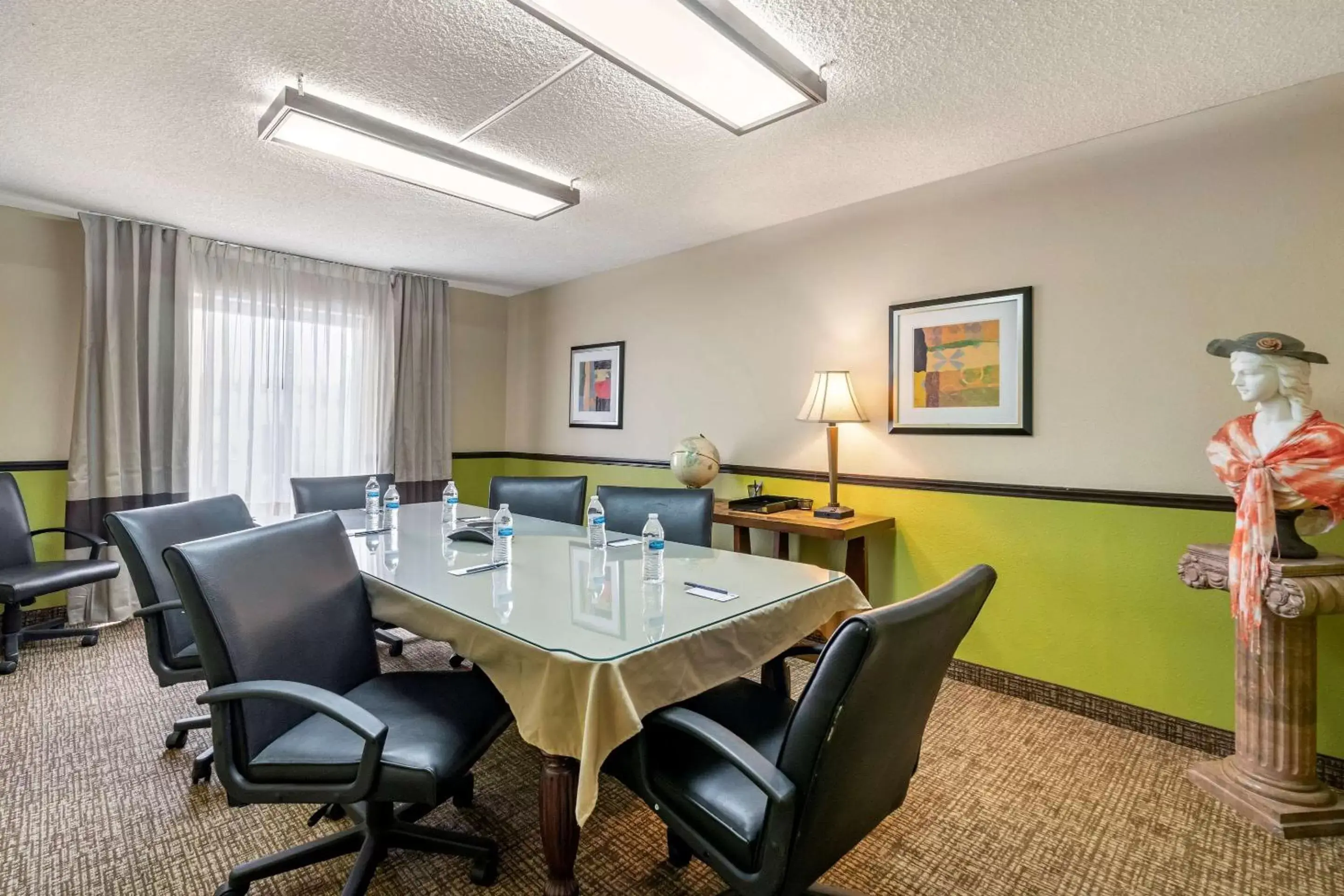 On site in Comfort Inn & Suites St Pete - Clearwater International Airport