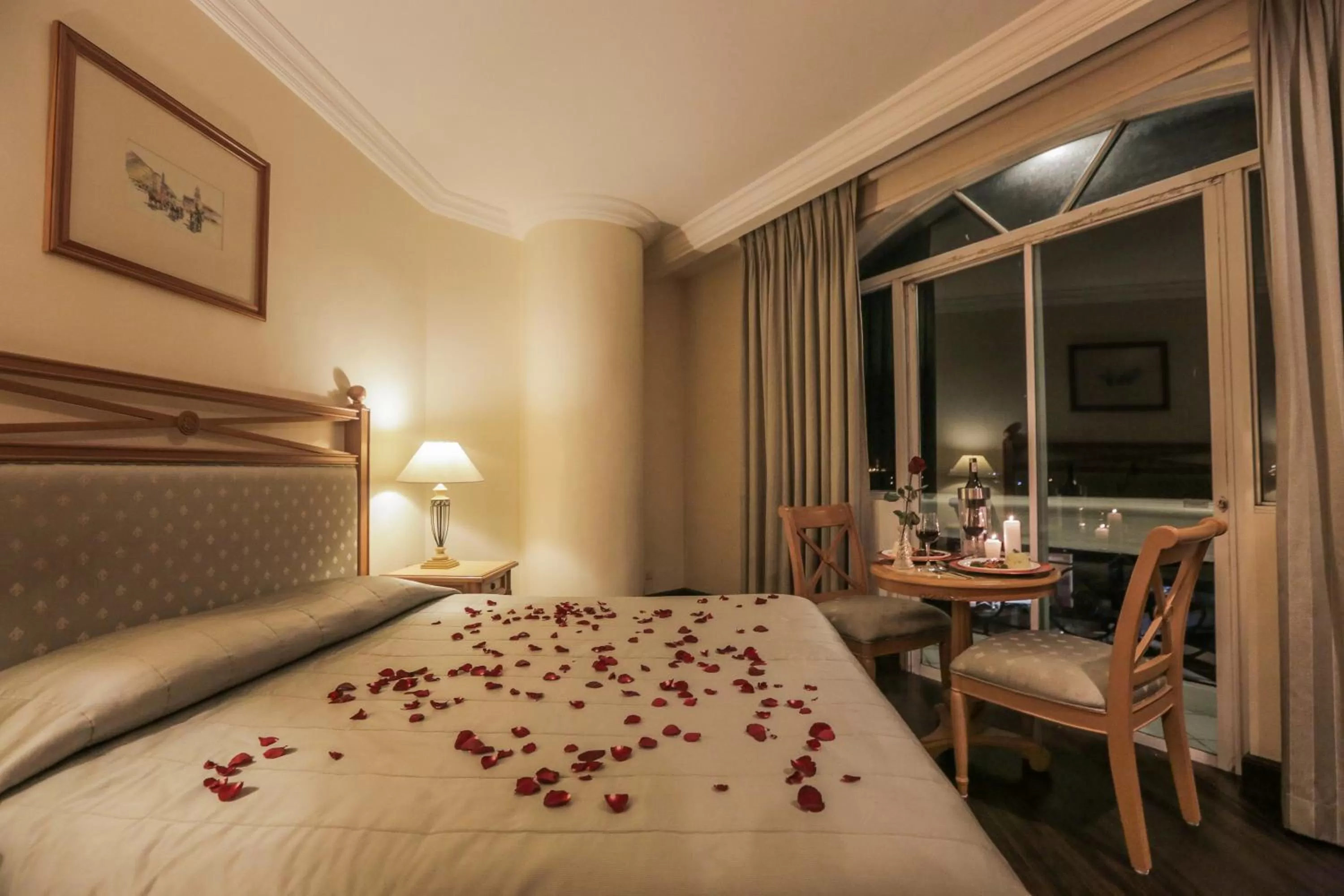 Bed in The Grand Dame Hotel