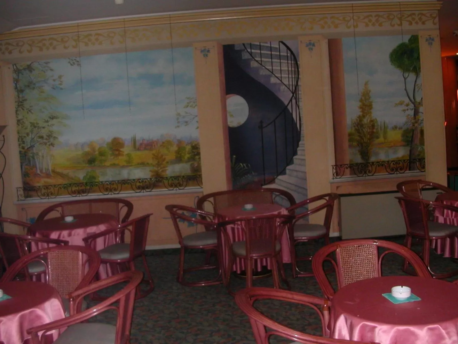 Lounge or bar in Hotel & Loisir Le Ruote