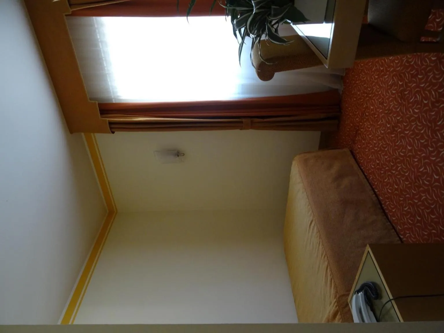 Photo of the whole room in Hotel Roma