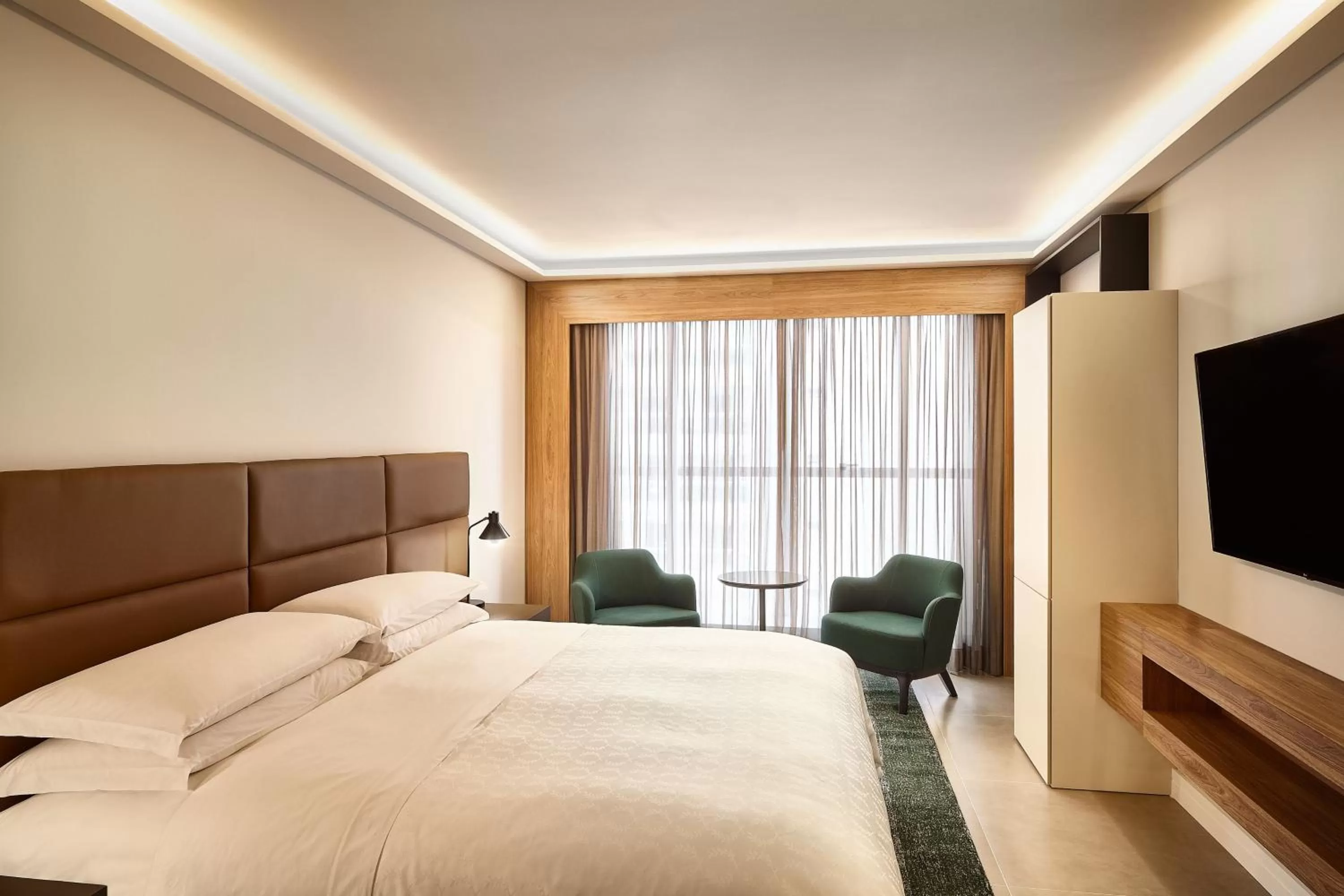 Photo of the whole room, Bed in Sheraton Santos Hotel