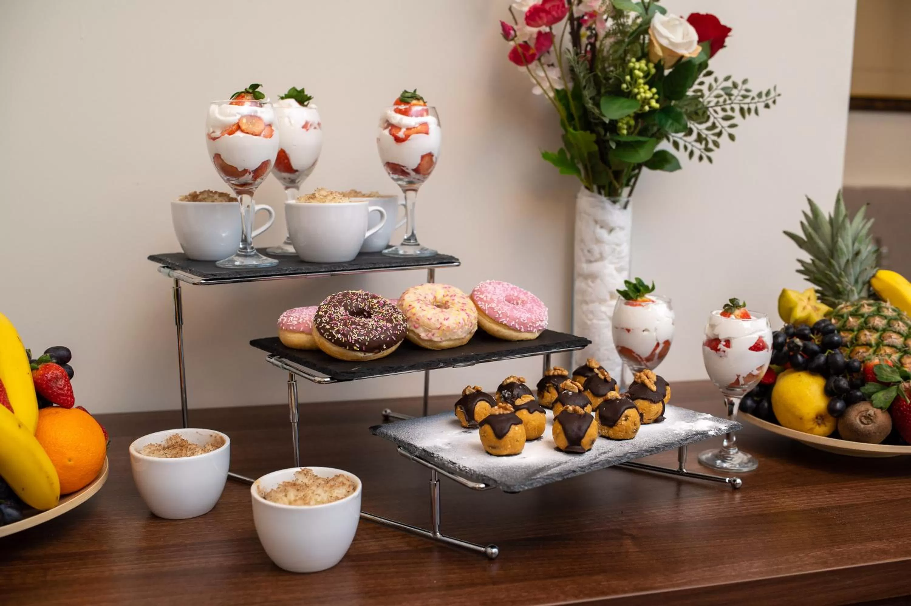 Food and drinks in Hotel Opera Garni