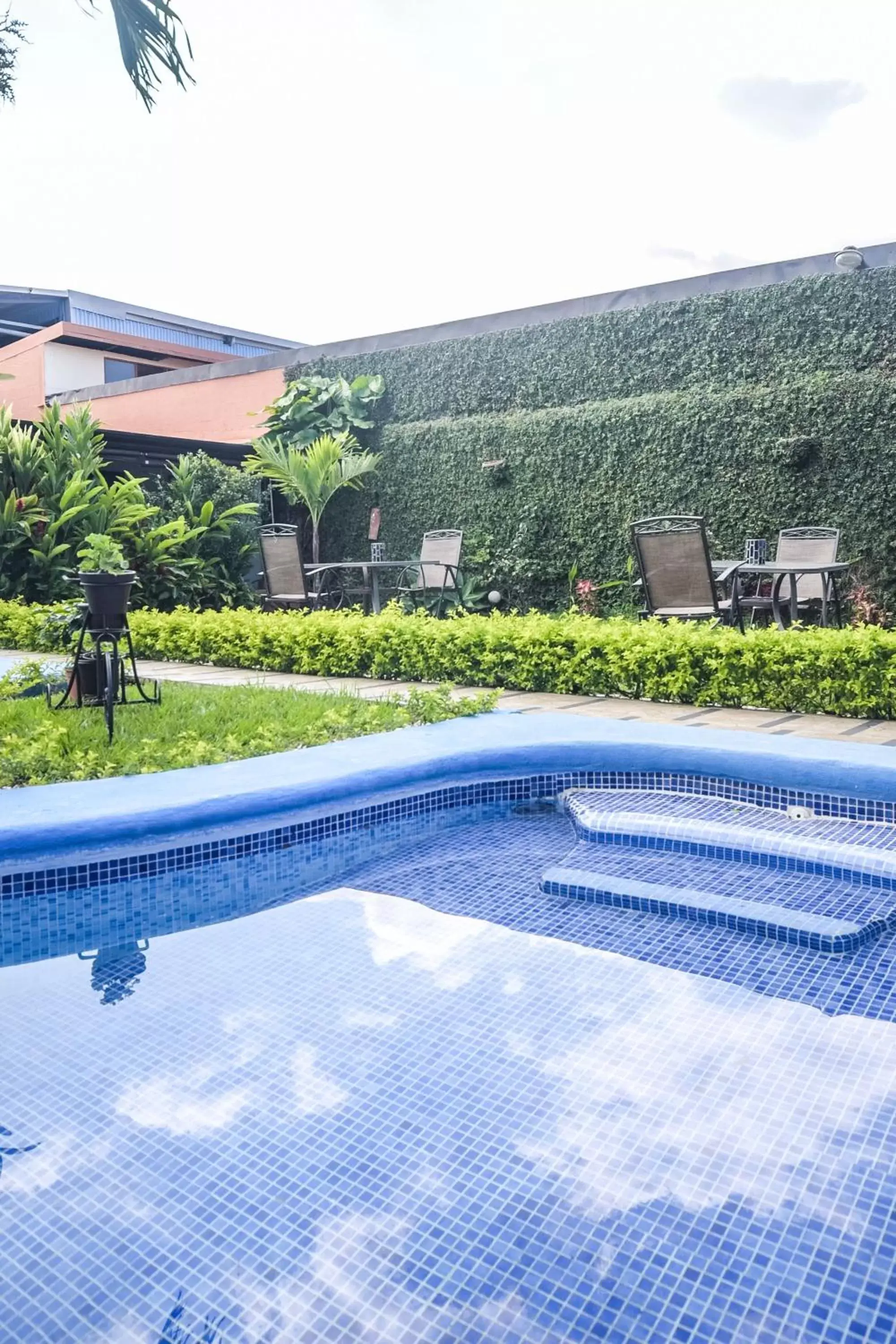 Swimming Pool in Berlor Airport Inn