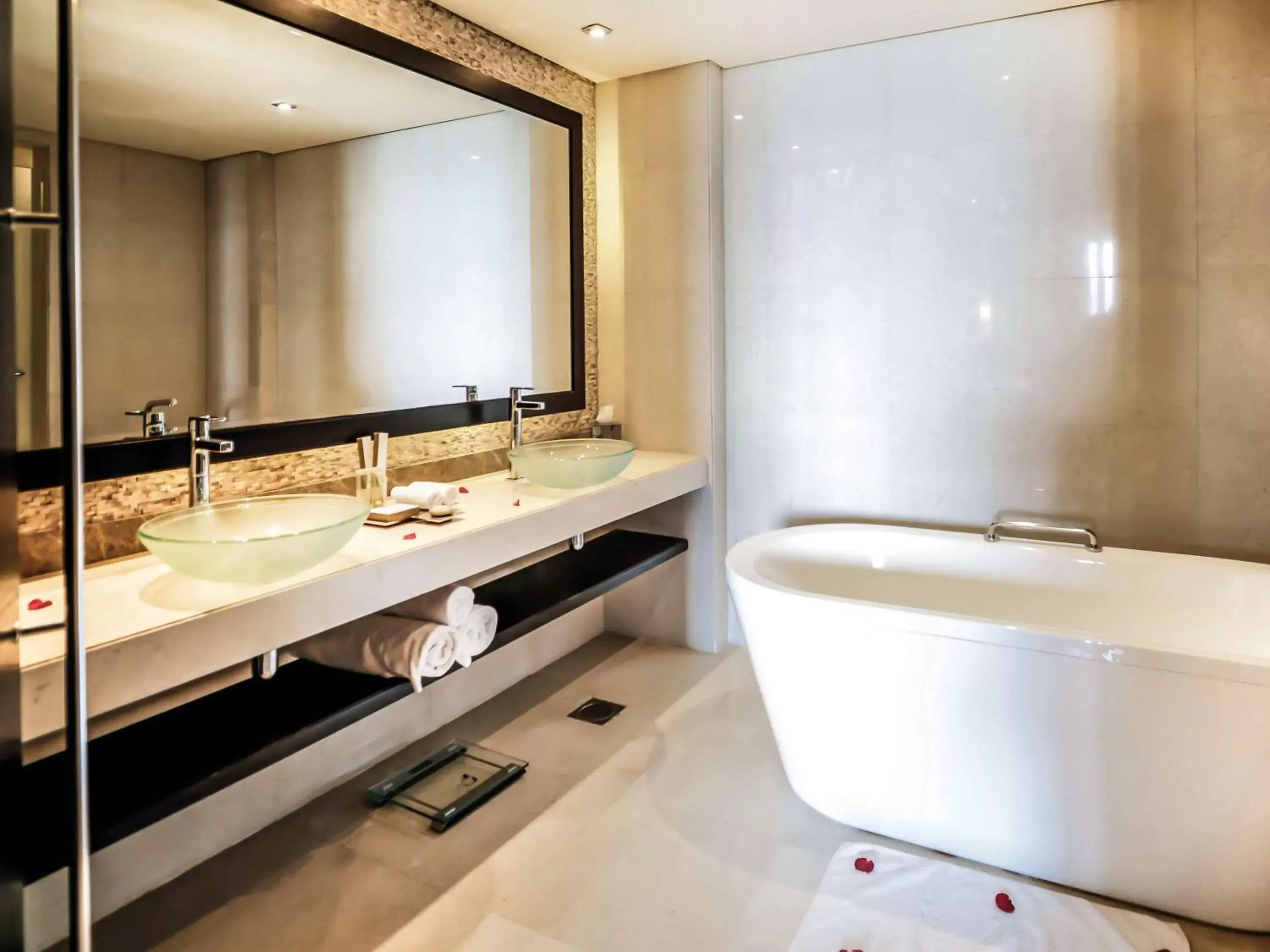 Bathroom in Rixos The Palm Hotel & Suites - Ultra All Inclusive