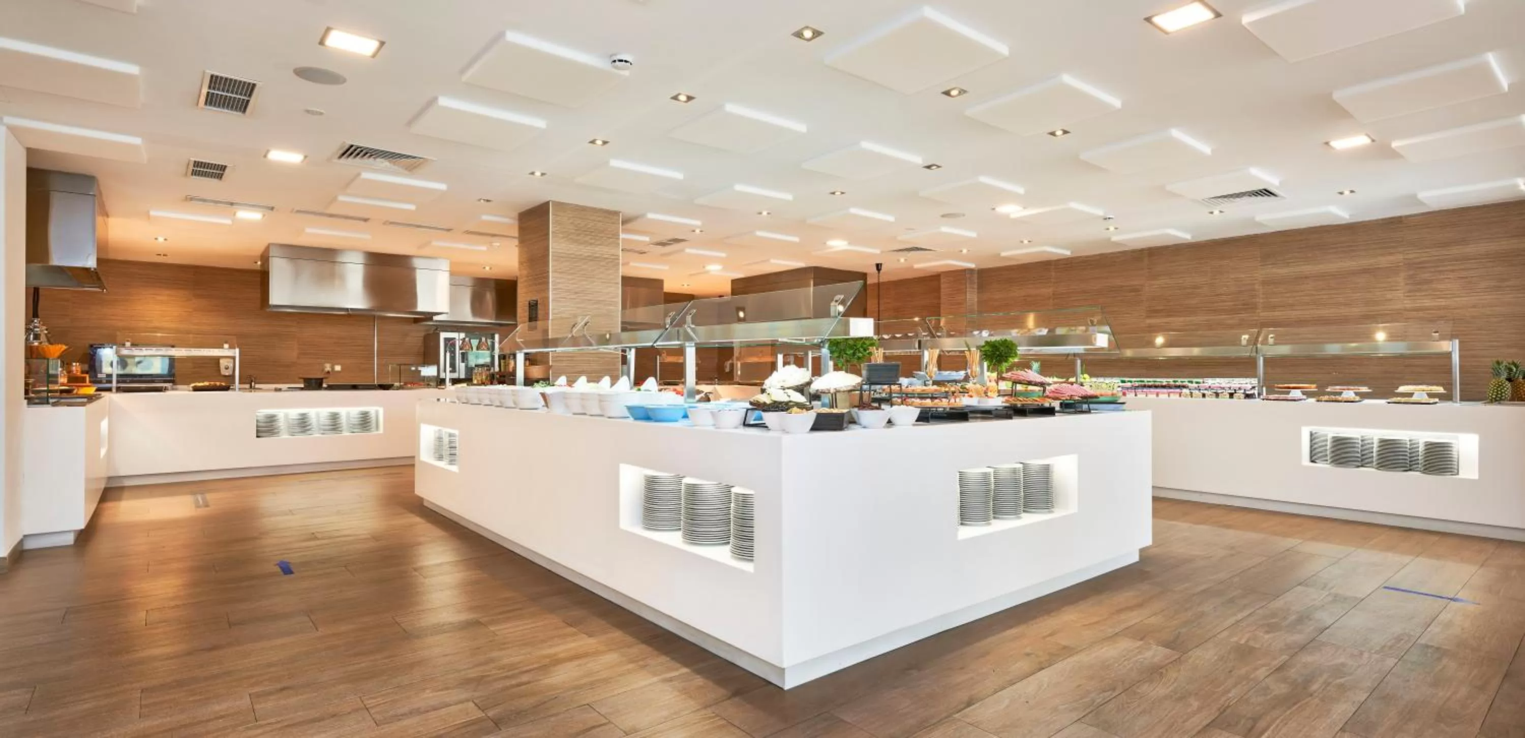 Dining area in Globales Mimosa