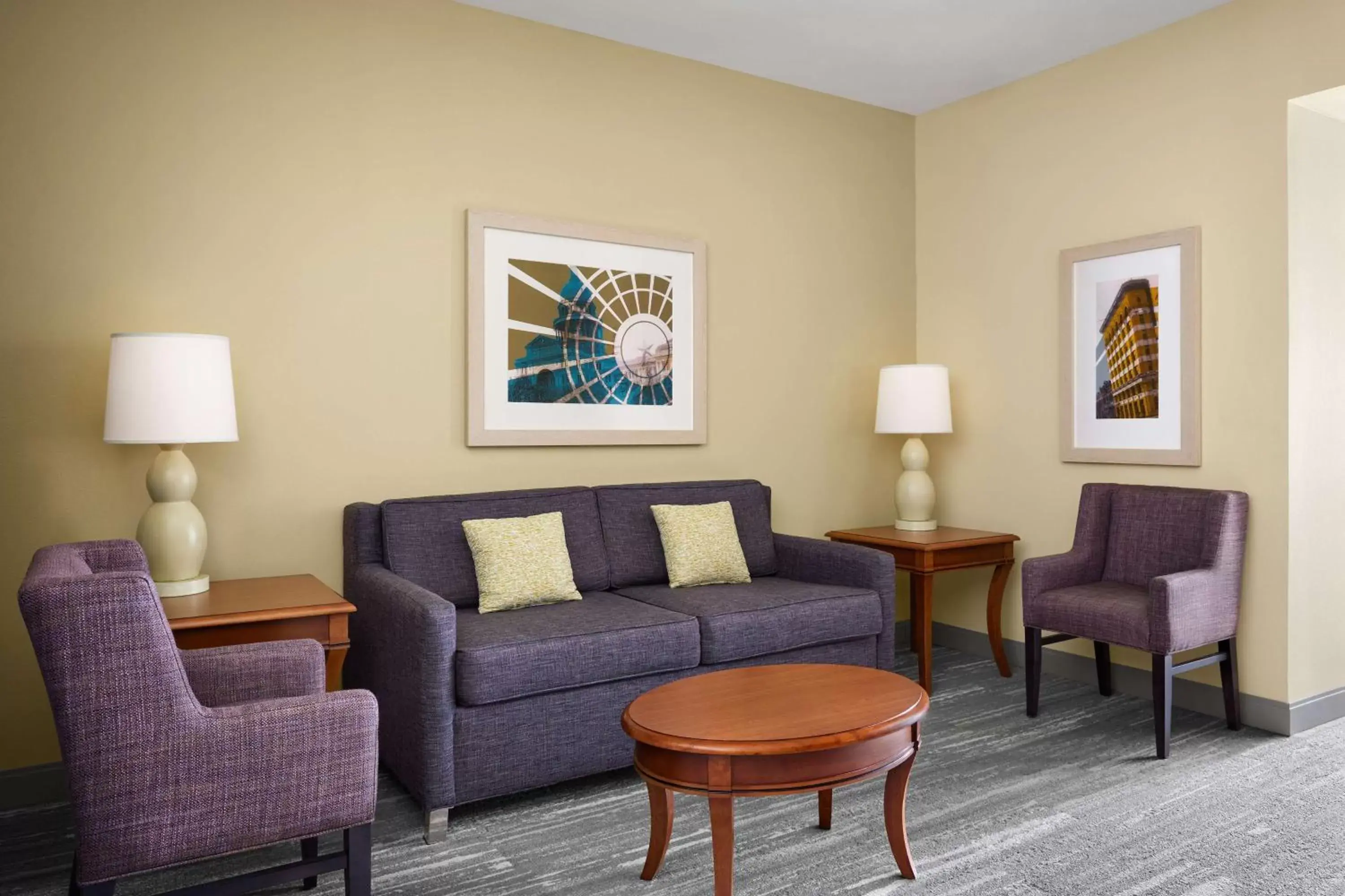 Living room, Seating Area in Hilton Garden Inn Dallas Richardson