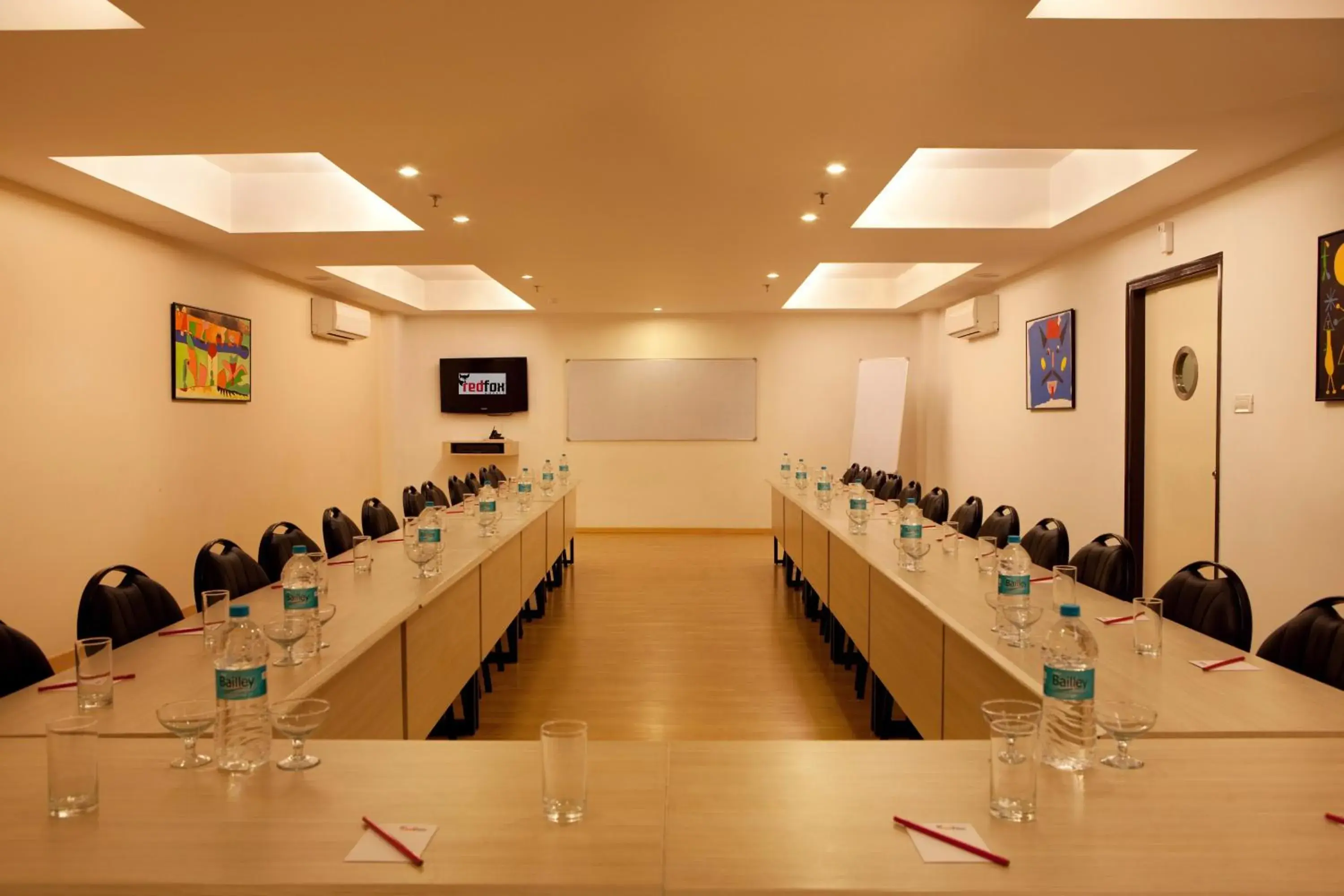 Business facilities in Red Fox Hotel, East Delhi
