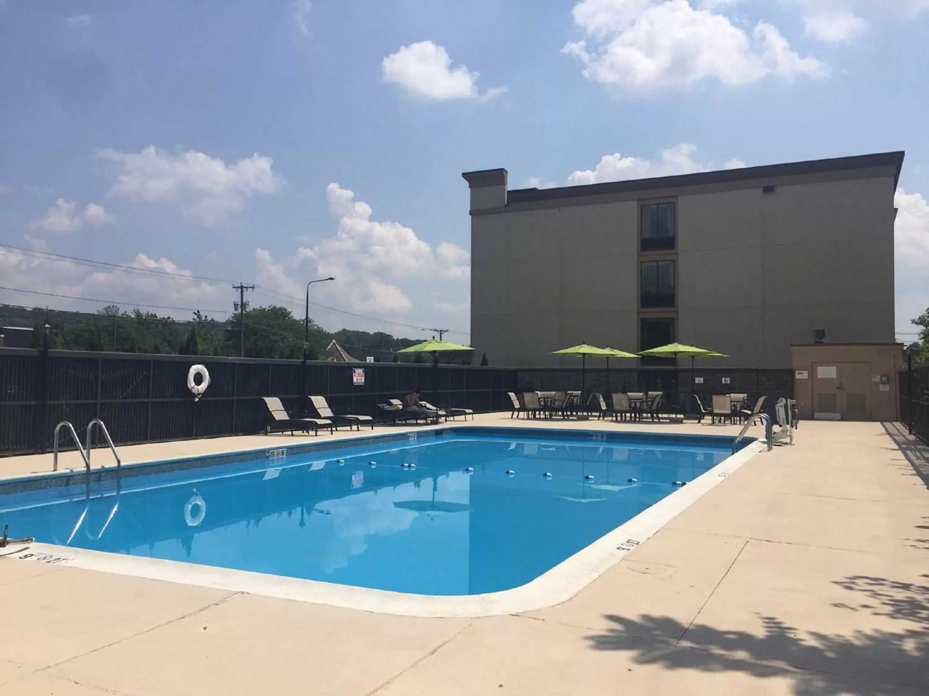 Swimming Pool in Holiday Inn Danbury-Bethel at I-84, an IHG Hotel