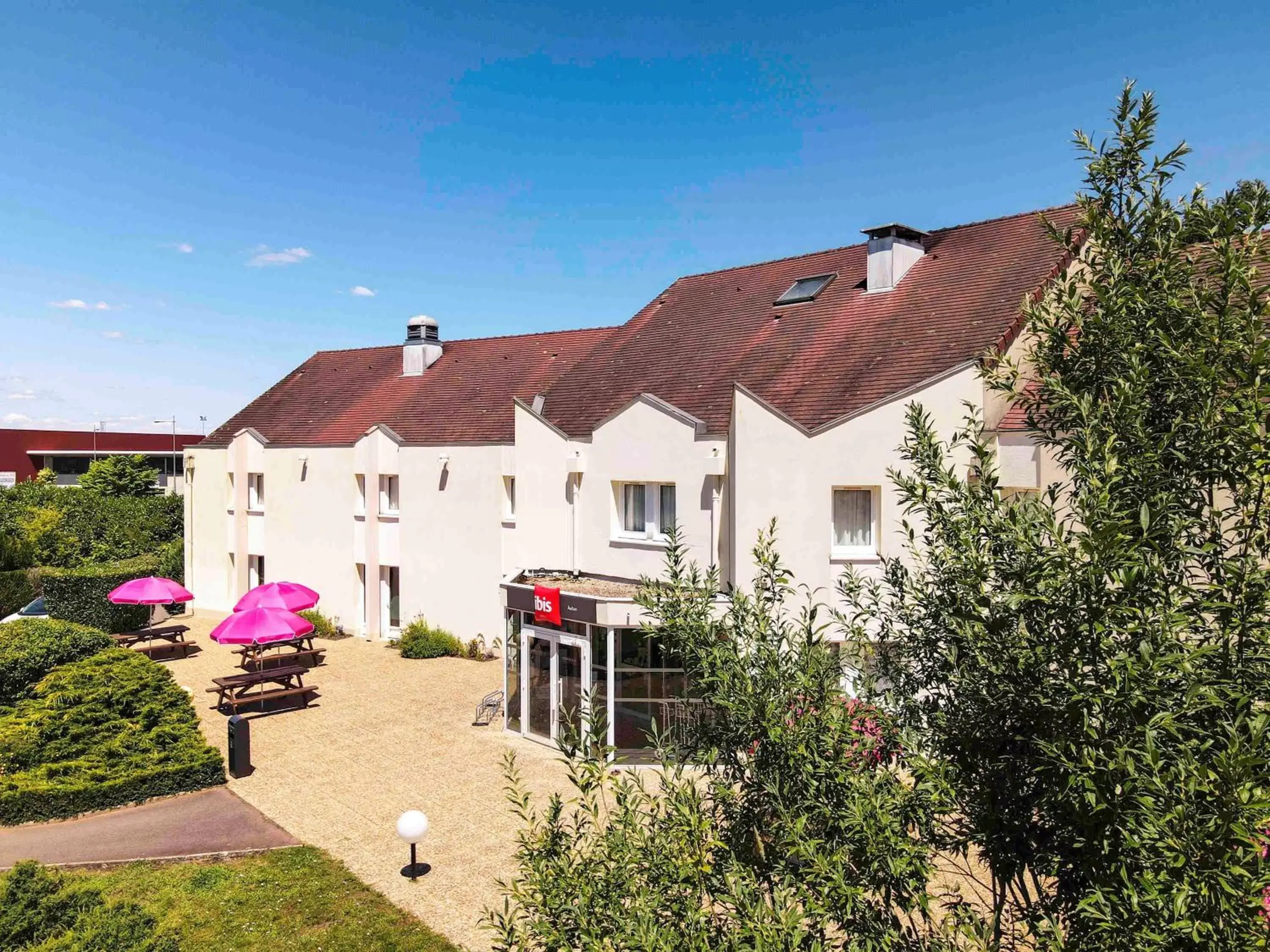 Property Building in Hotel ibis Autun