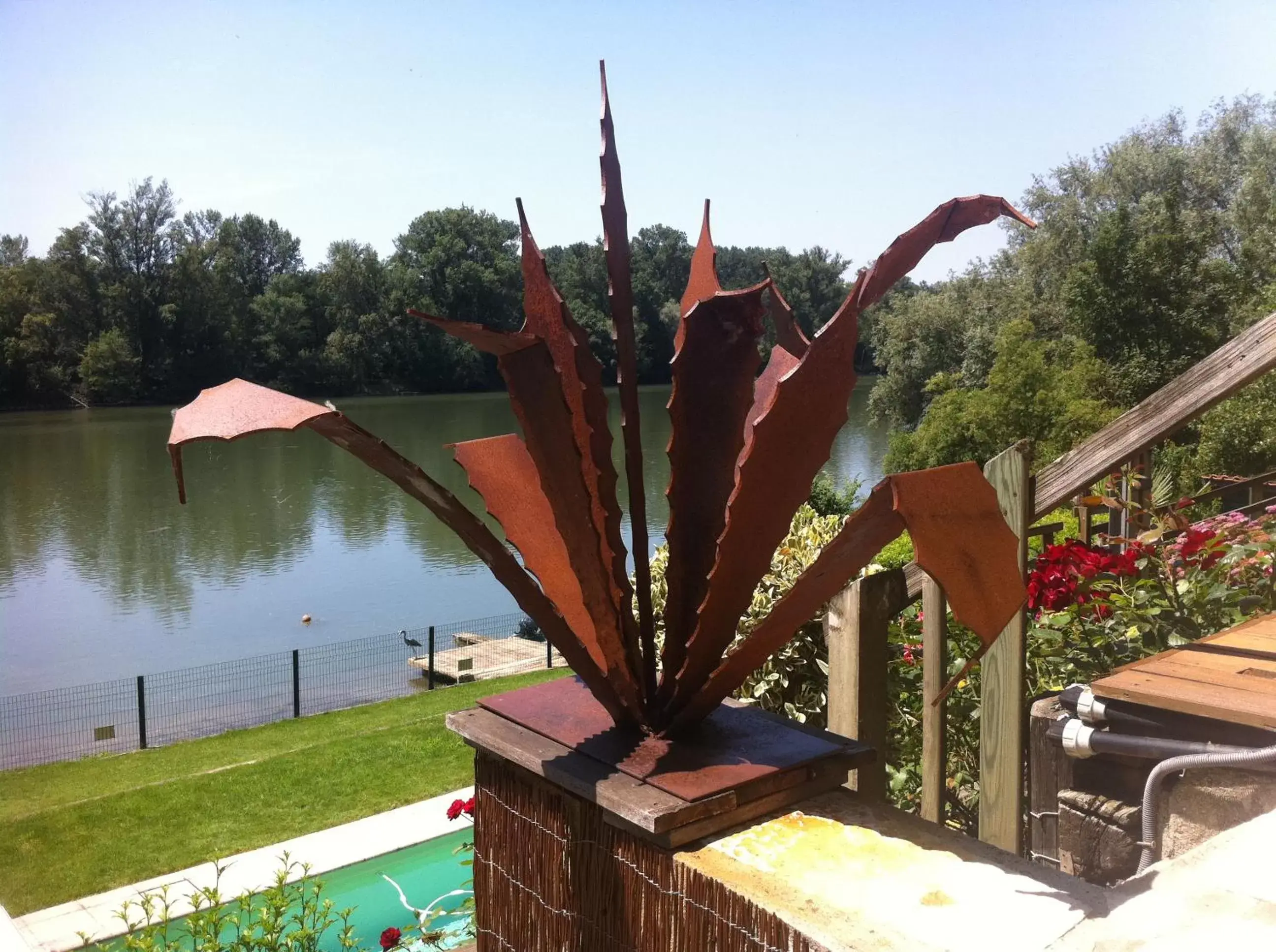 Garden, Pool View in B&B Garonnella