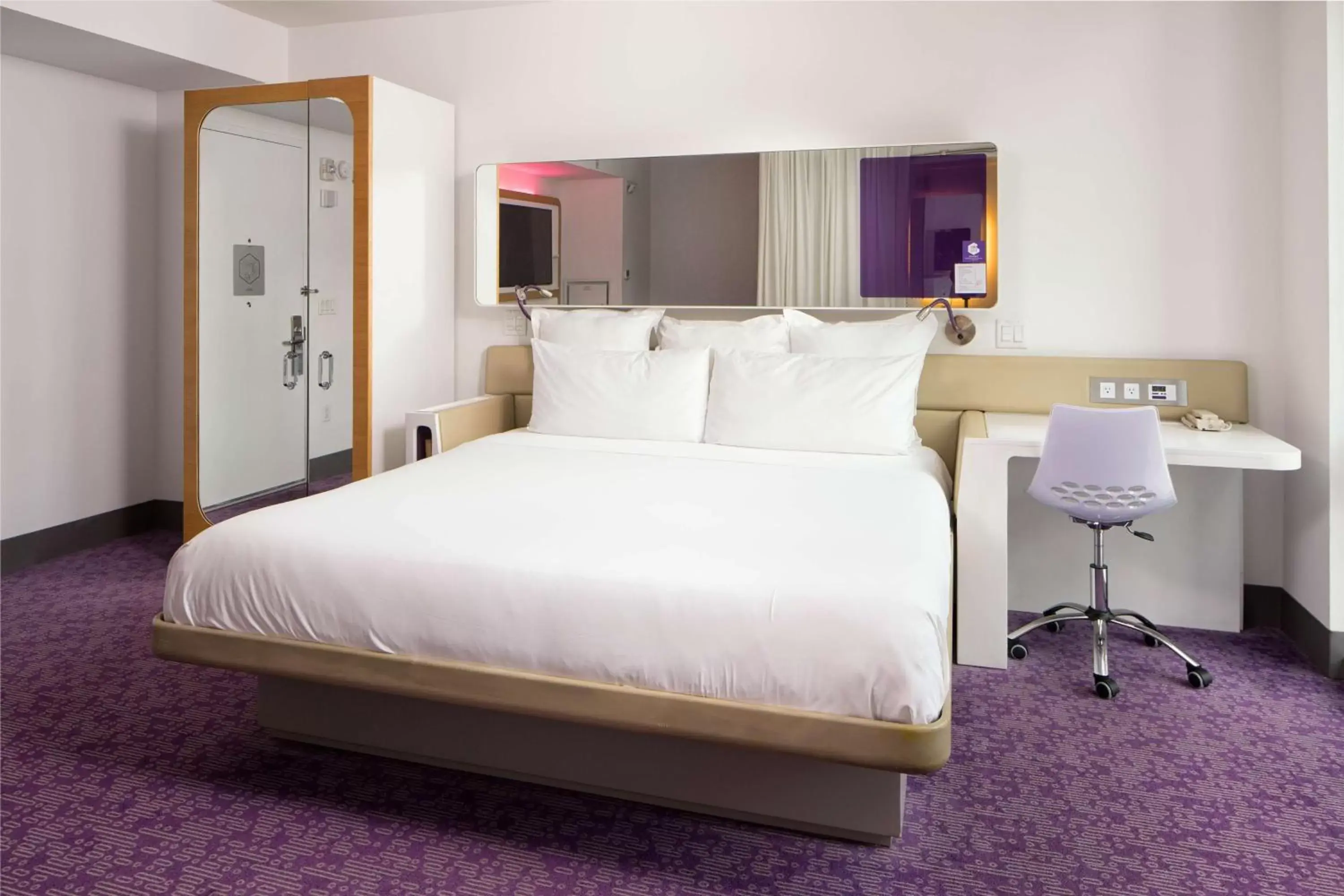 Bedroom, Bed in YOTEL New York Times Square
