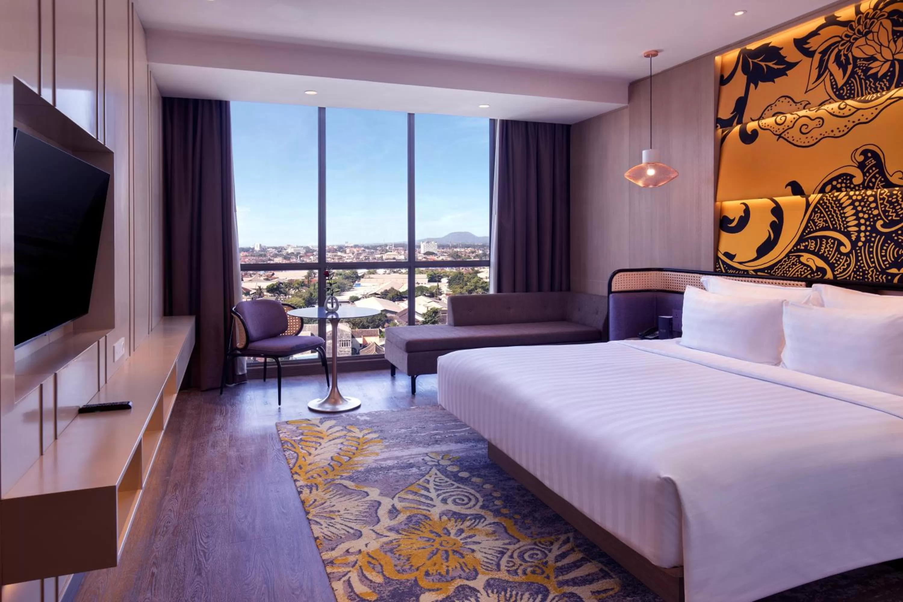 Bedroom, Bed in Grand Mercure Malang