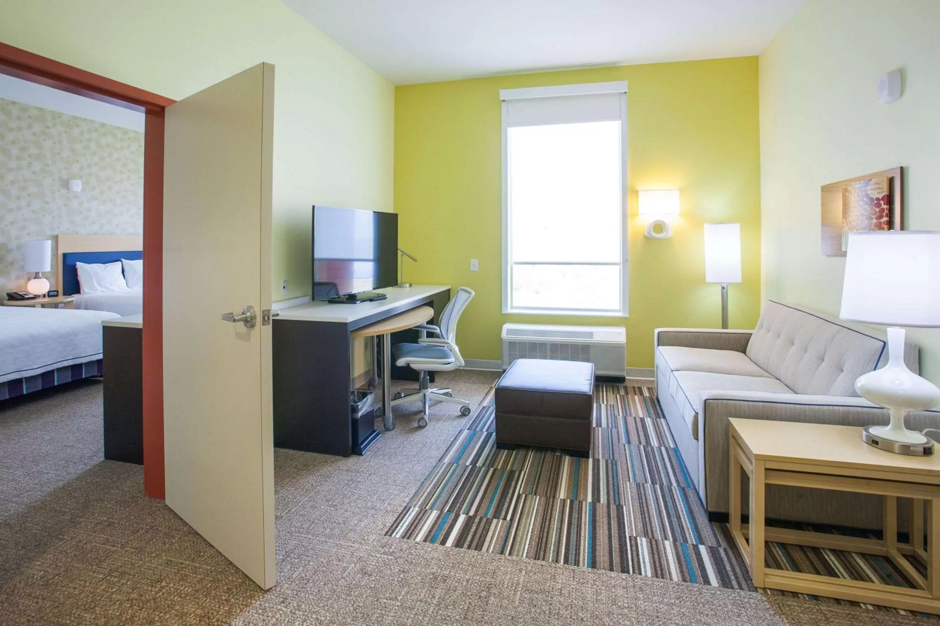 Bedroom, Bed in Home2 Suites by Hilton Brownsville