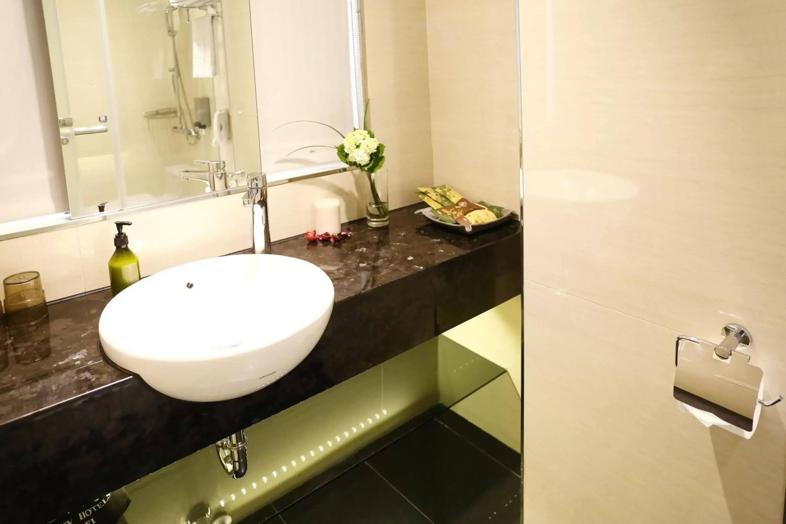Bathroom in Beauty Hotels Taipei - Hotel B7