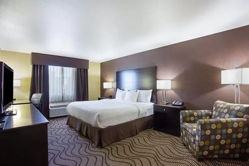 Bed in La Quinta by Wyndham Meridian / Boise West