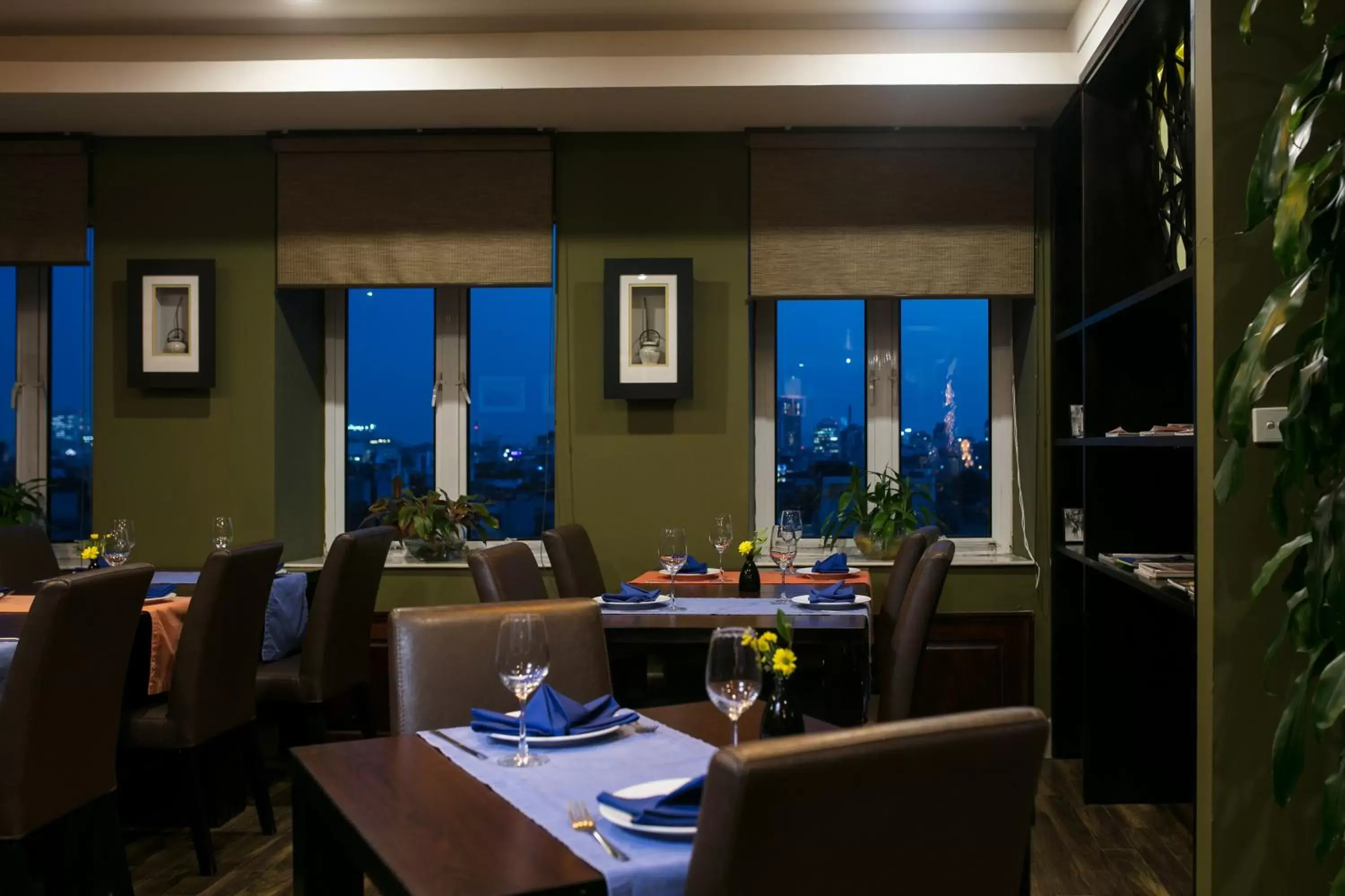 Restaurant/Places to Eat in Anise Hotel & Spa Hanoi