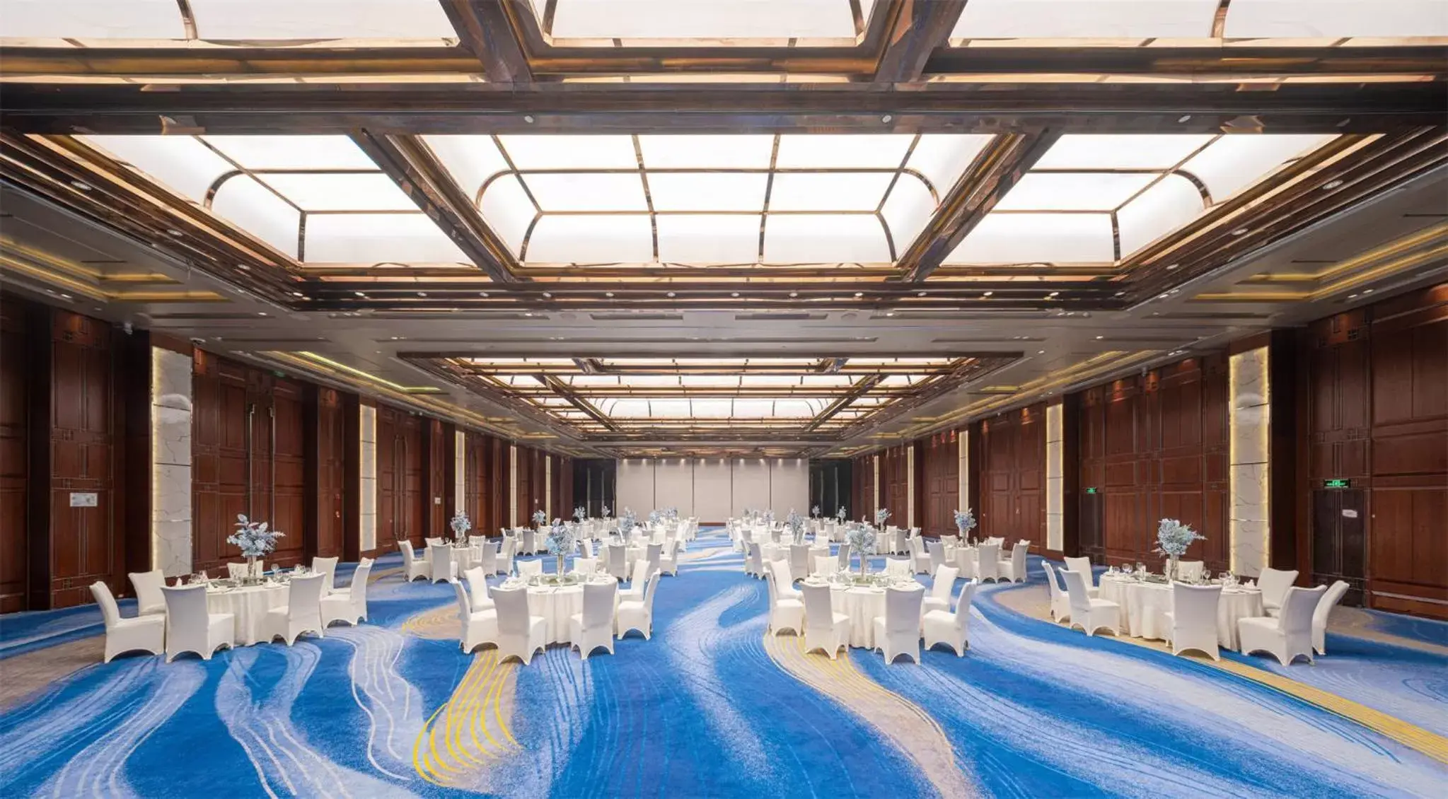 Banquet/Function facilities, Swimming Pool in Crowne Plaza Suzhou, an IHG Hotel