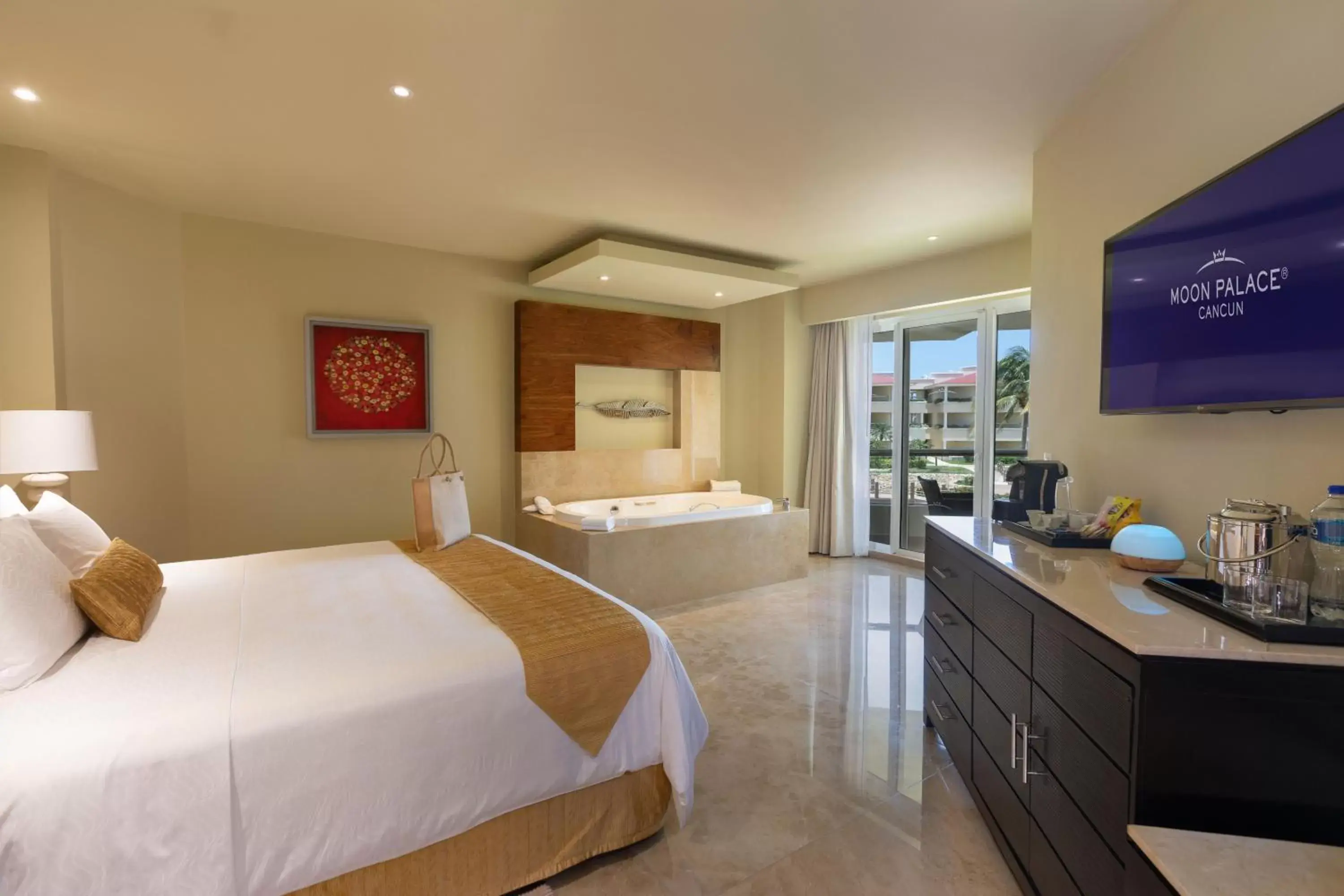 Superior Governor One Bedroom Suite Ocean View - King Size Bed in Moon Palace Cancun - All Inclusive