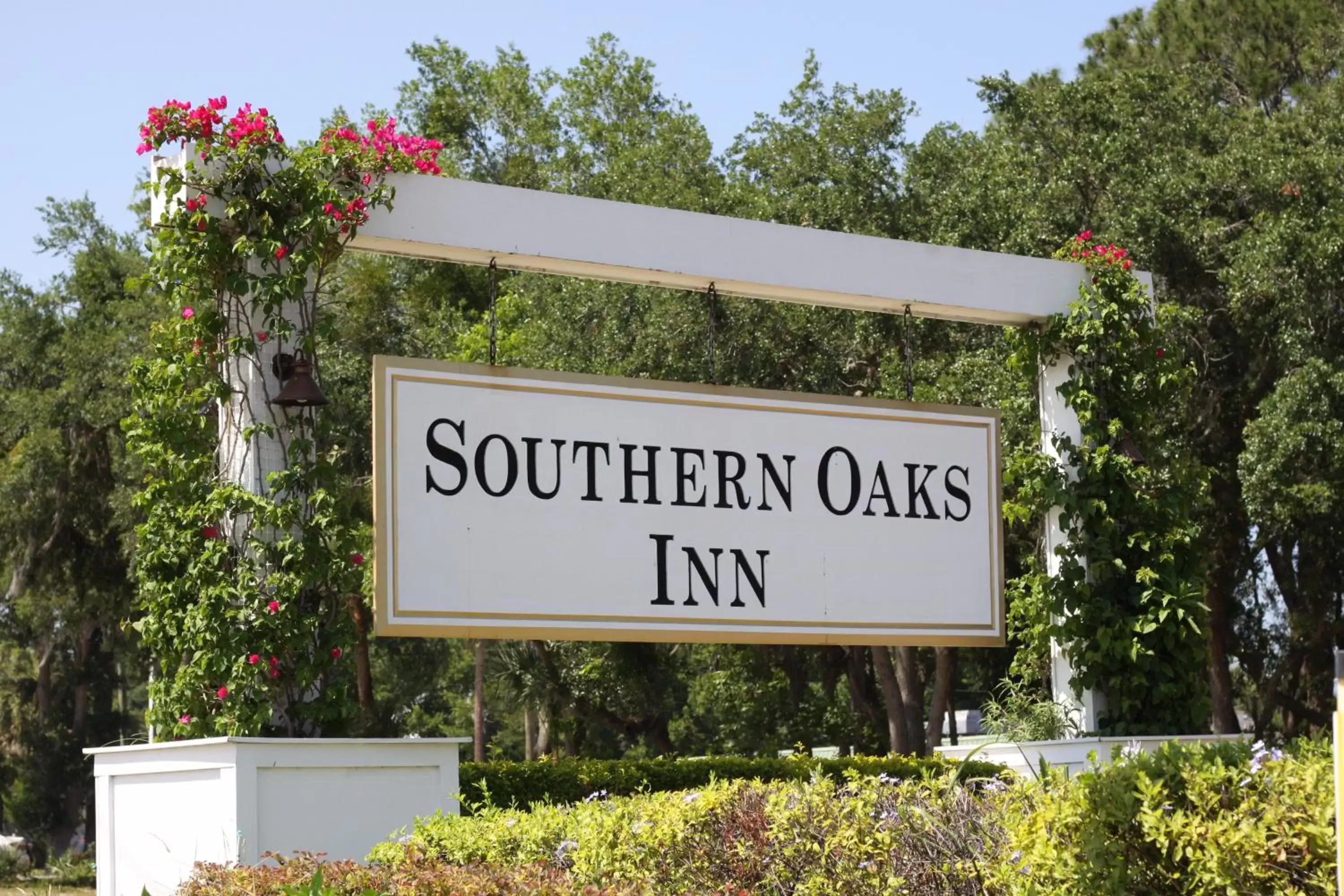 Property logo or sign in Southern Oaks Inn - Saint Augustine