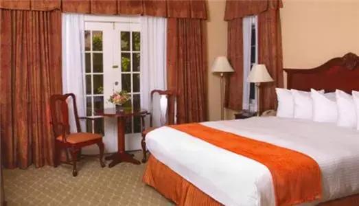 Bedroom, Bed in Historic Santa Maria Inn