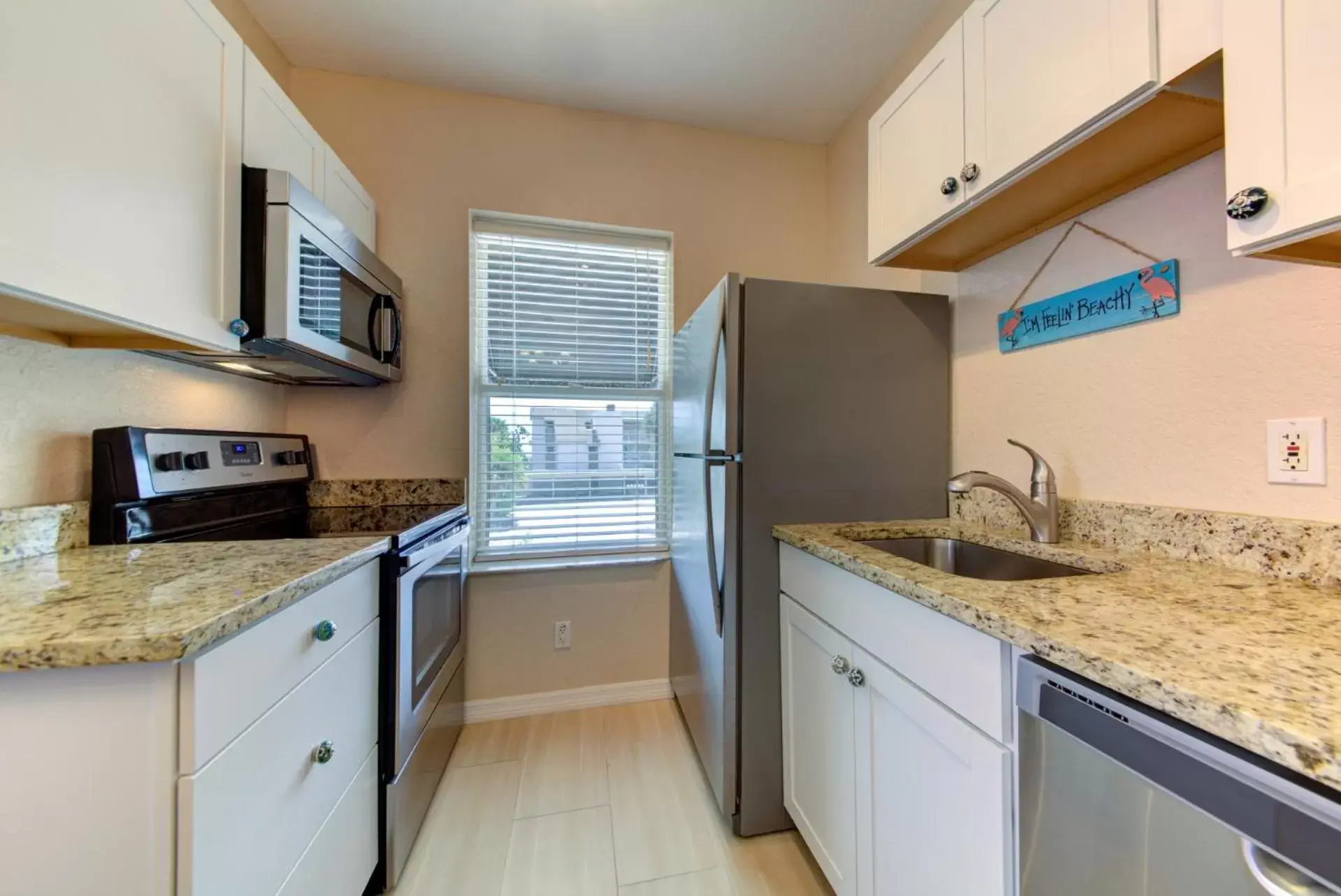 Kitchen or kitchenette, Kitchen/Kitchenette in The Ringling Beach House