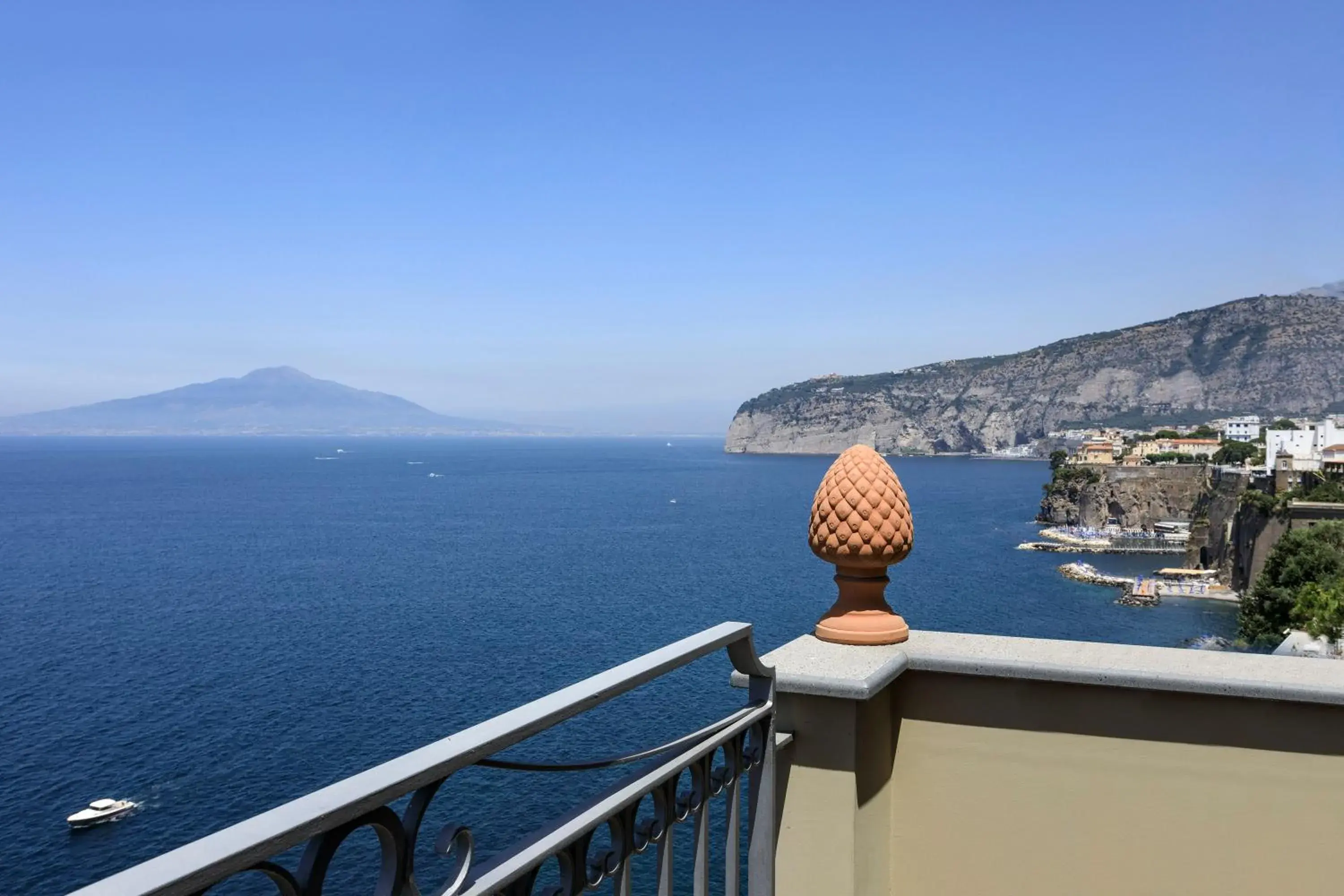 Balcony/Terrace in Grand Hotel Ambasciatori