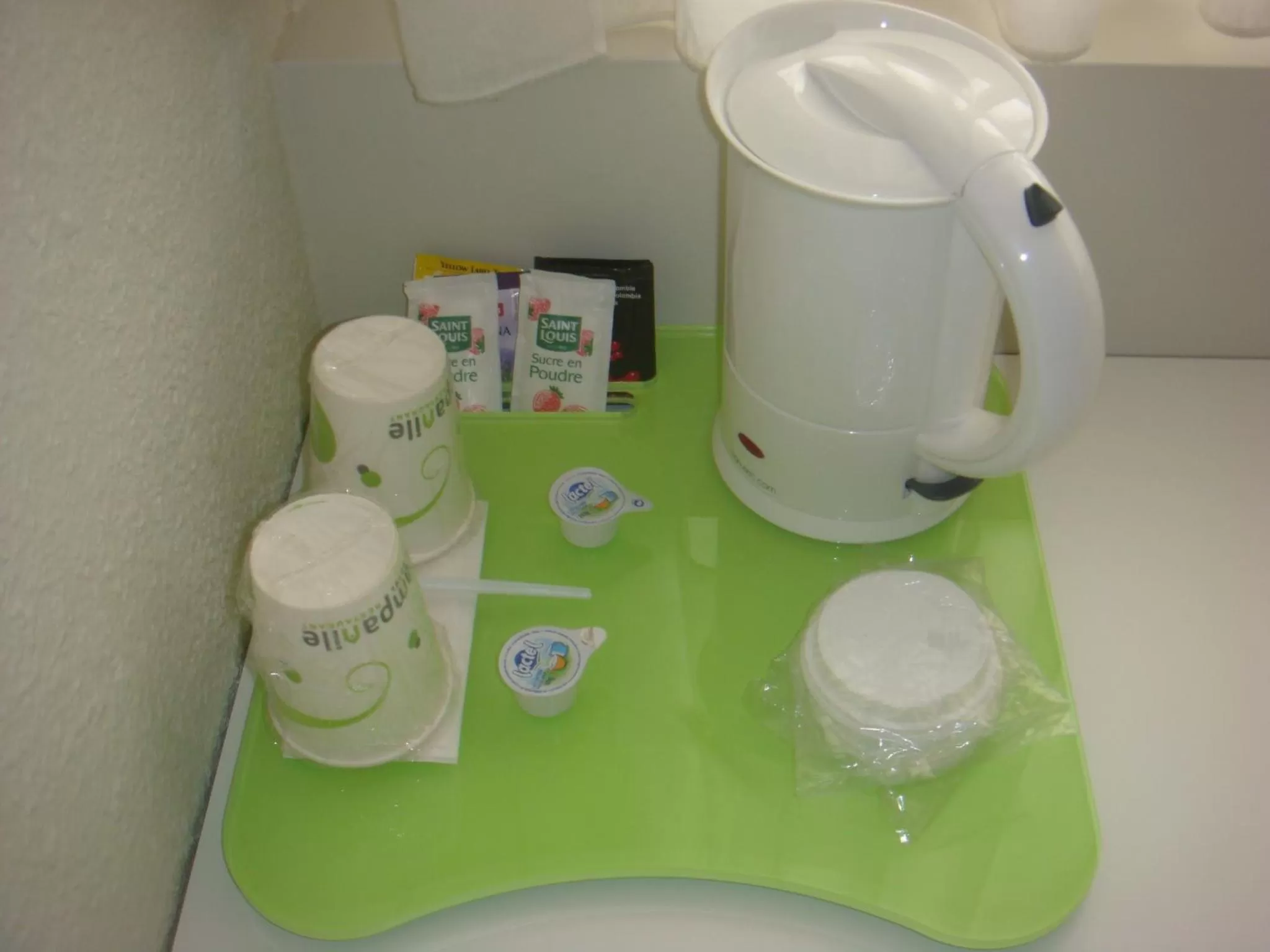 Coffee/tea facilities in Campanile Annecy - Cran Gevrier