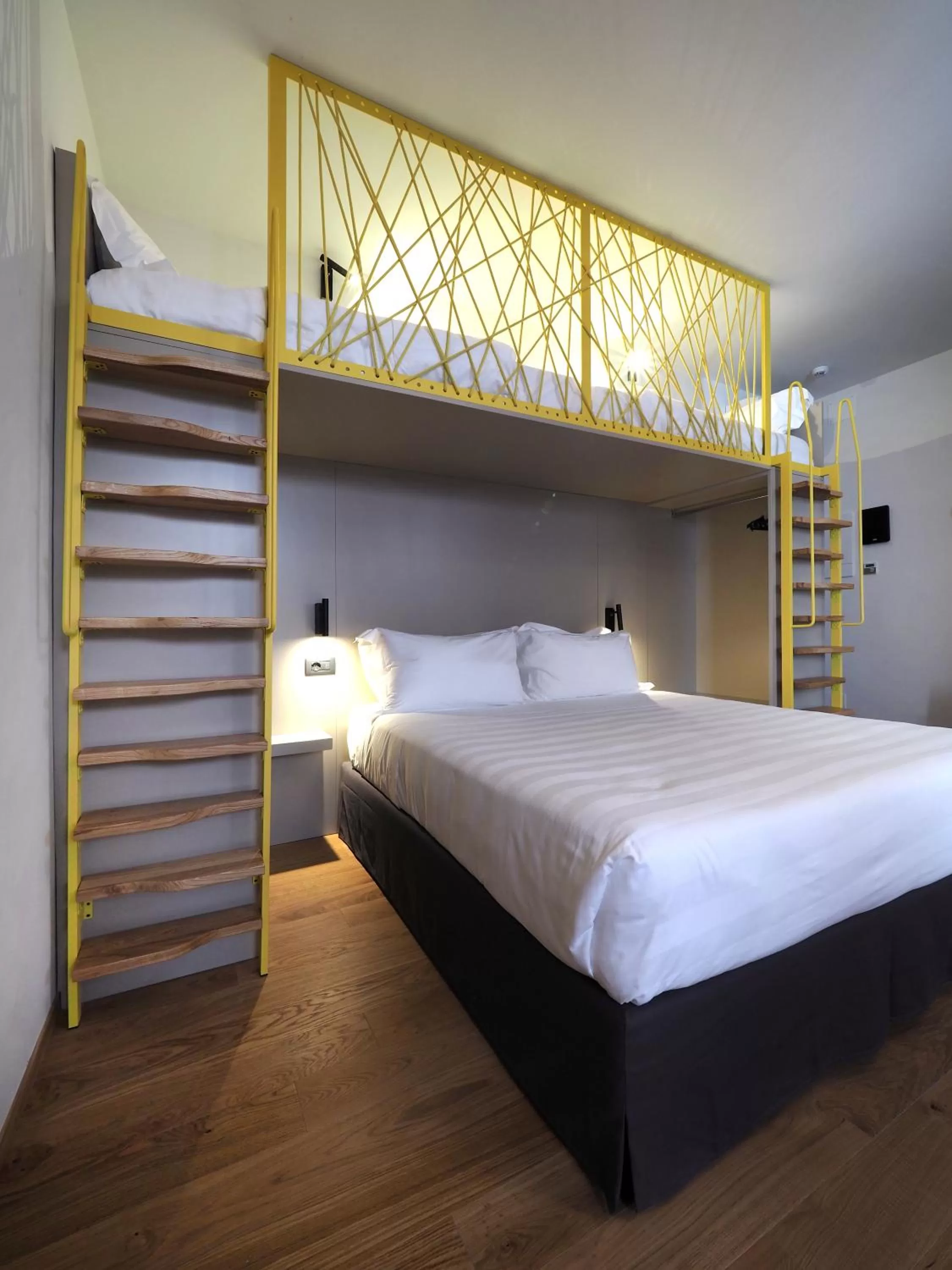 Bed in Hotel Priori Secret Garden