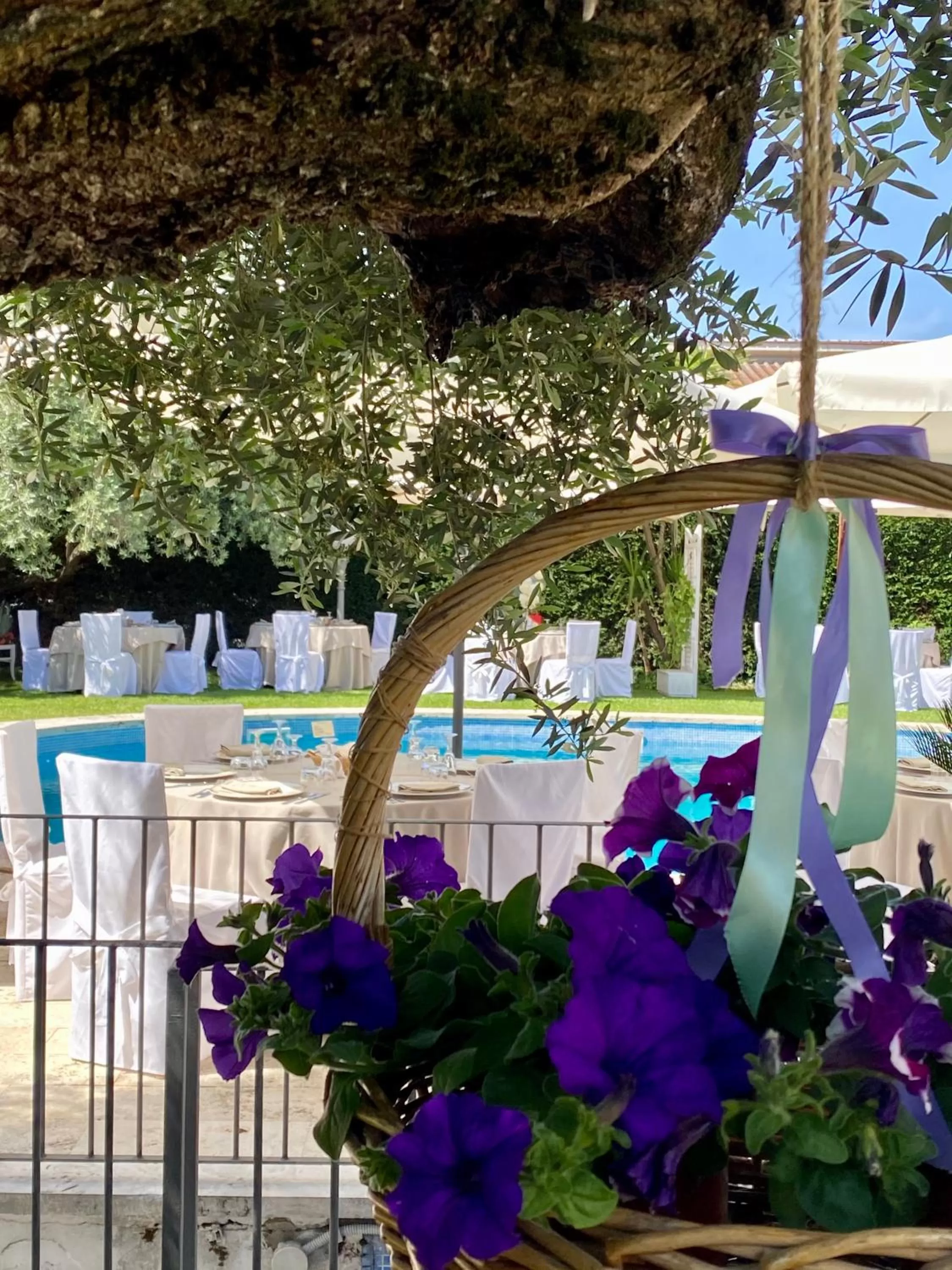 Swimming pool in Park Hotel Imperatore Adriano