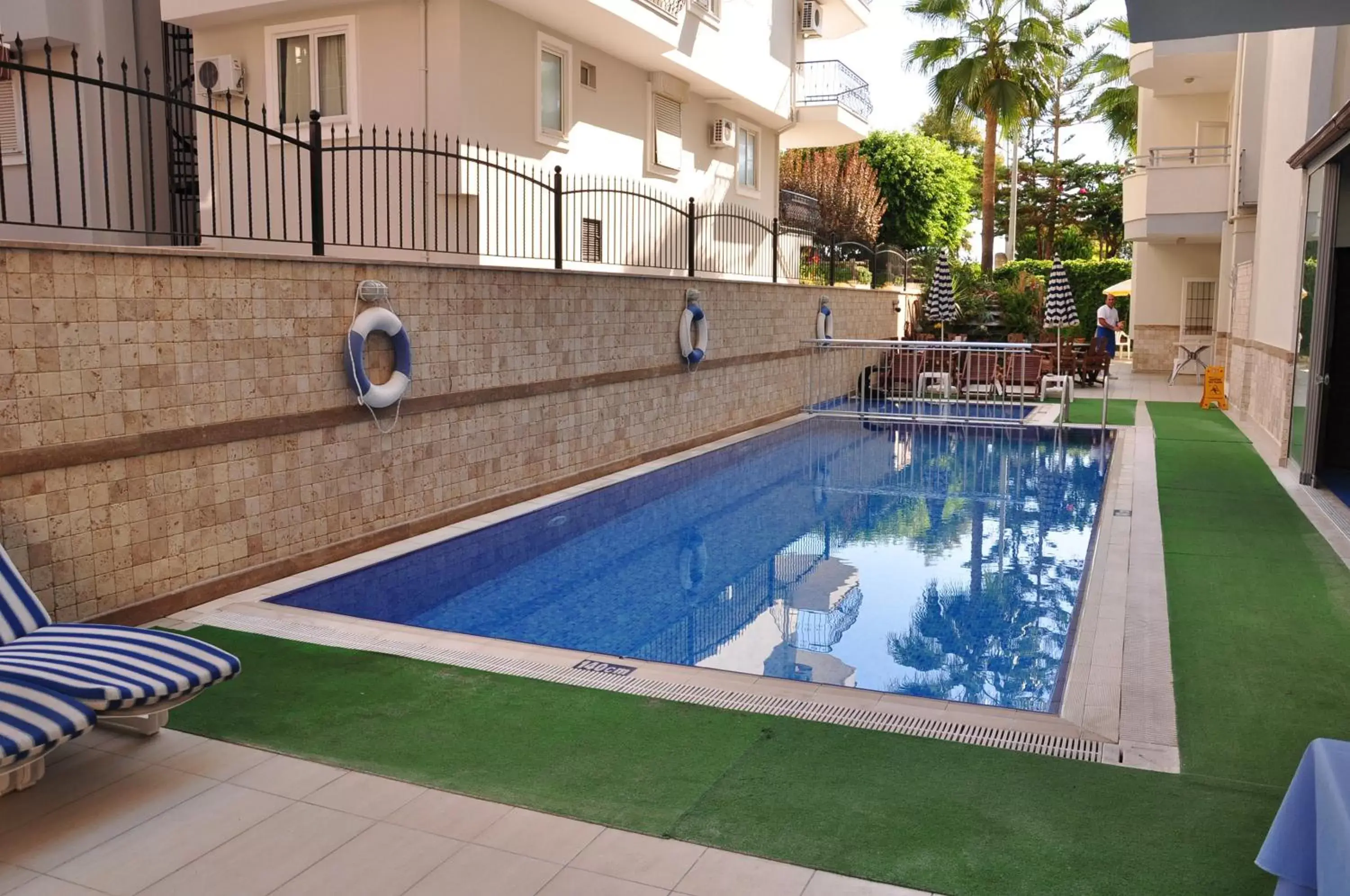 Swimming Pool in Belle Ocean Apart Otel