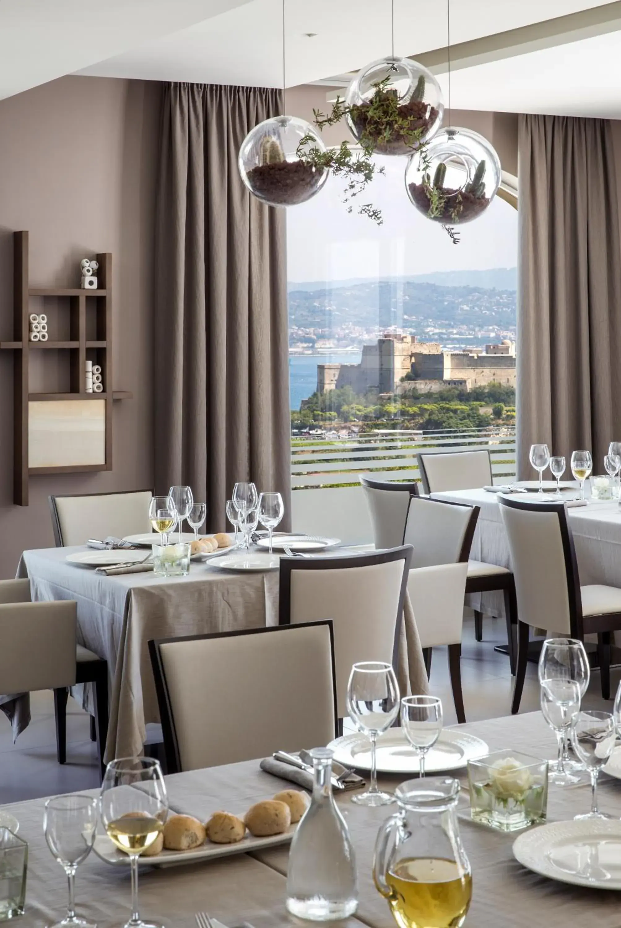 Balcony/Terrace, Restaurant/Places to Eat in Villa Gervasio