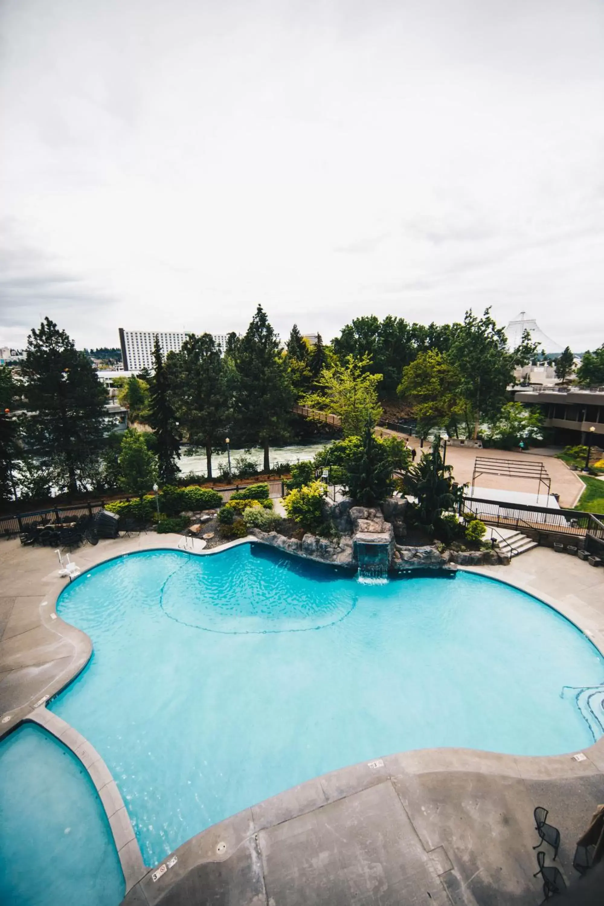 Swimming Pool in Centennial Hotel Spokane