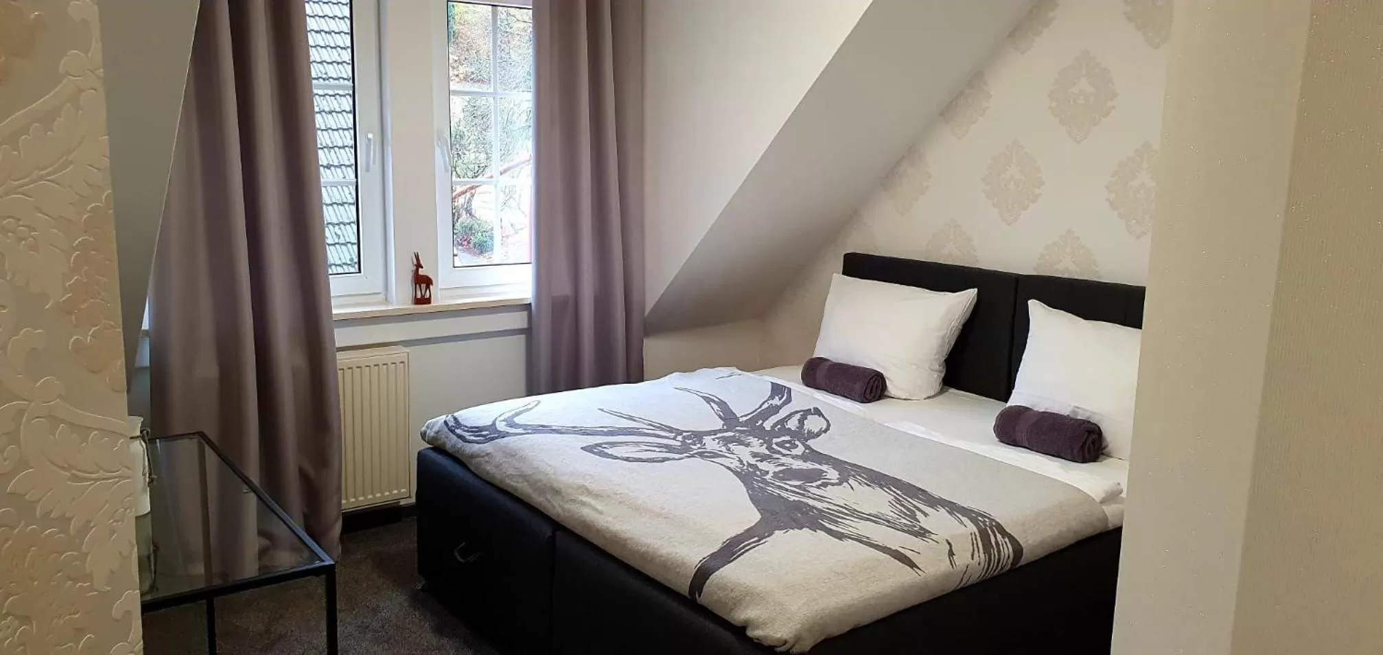 Bedroom, Bed in Hotel Rehkitz