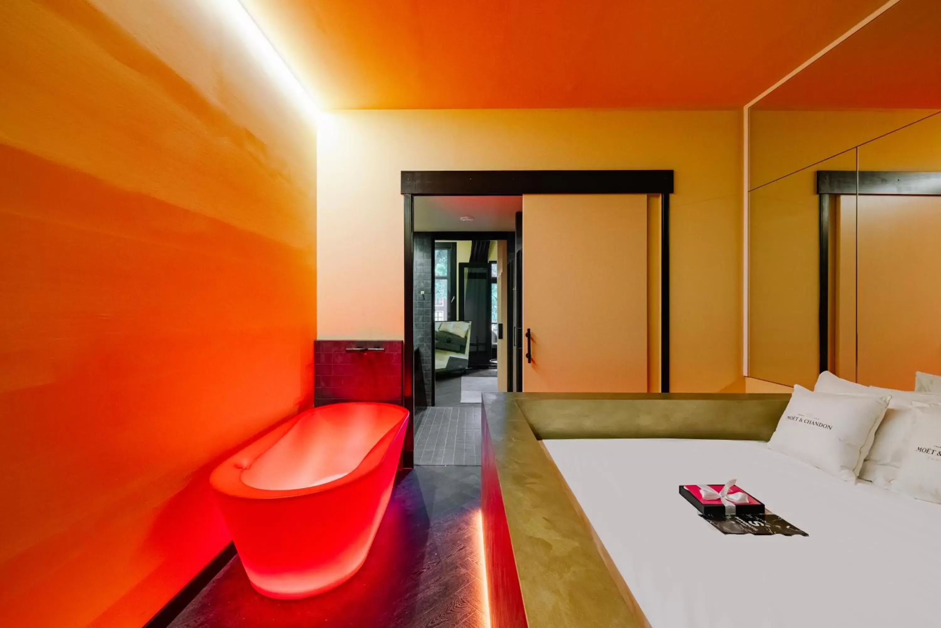 Bedroom, Bed in SUPPER Hotel Bedroom, Bed in SUPPER Hotel