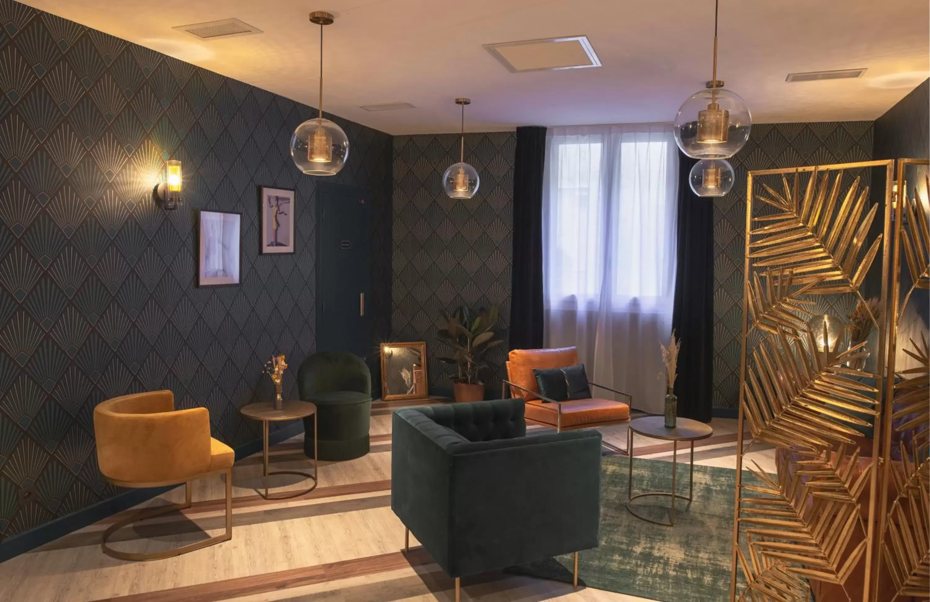 Lounge or bar in Hôtel Le Bristol Lounge or bar in Hôtel Le Bristol