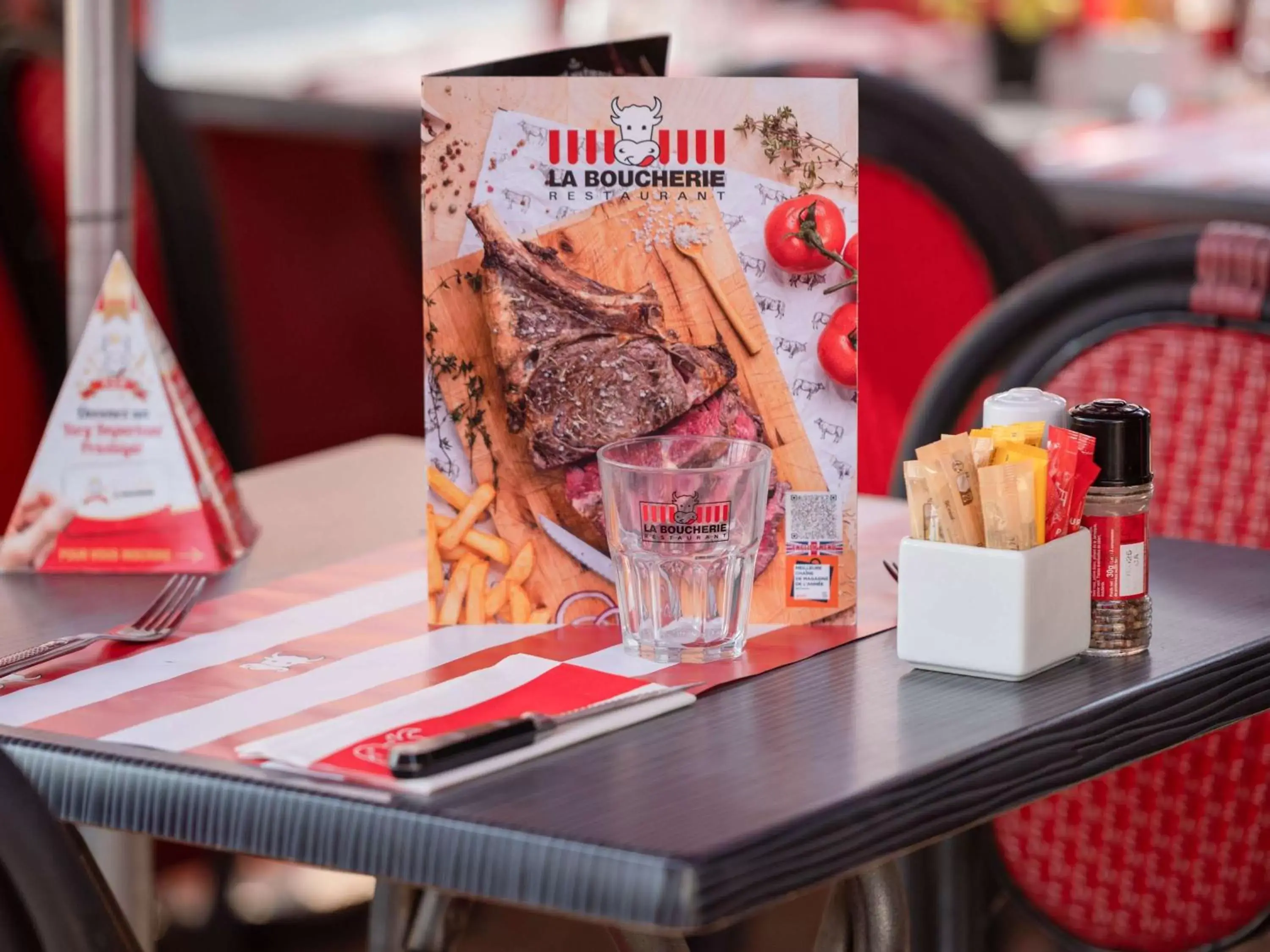 Restaurant/places to eat in Hotel ibis Narbonne