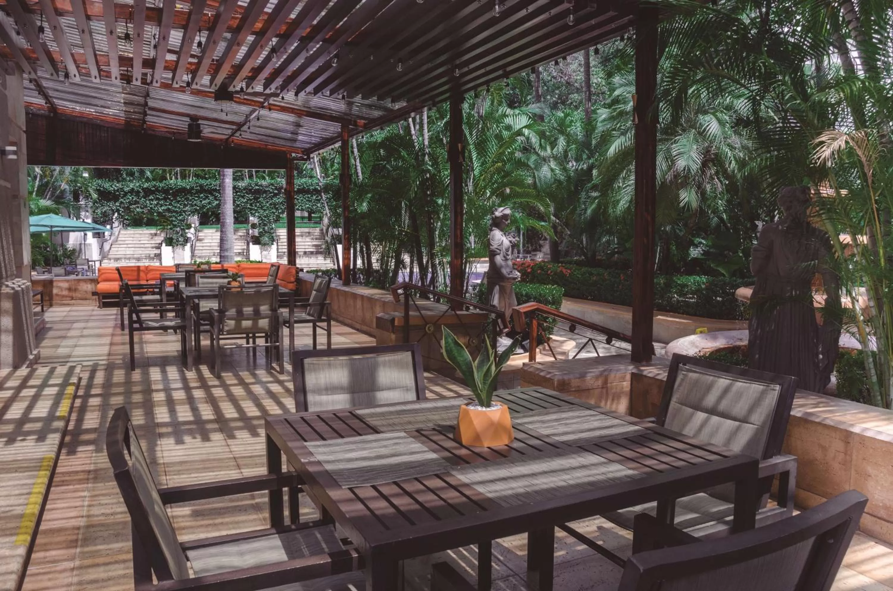Patio in Hilton Princess San Pedro Sula