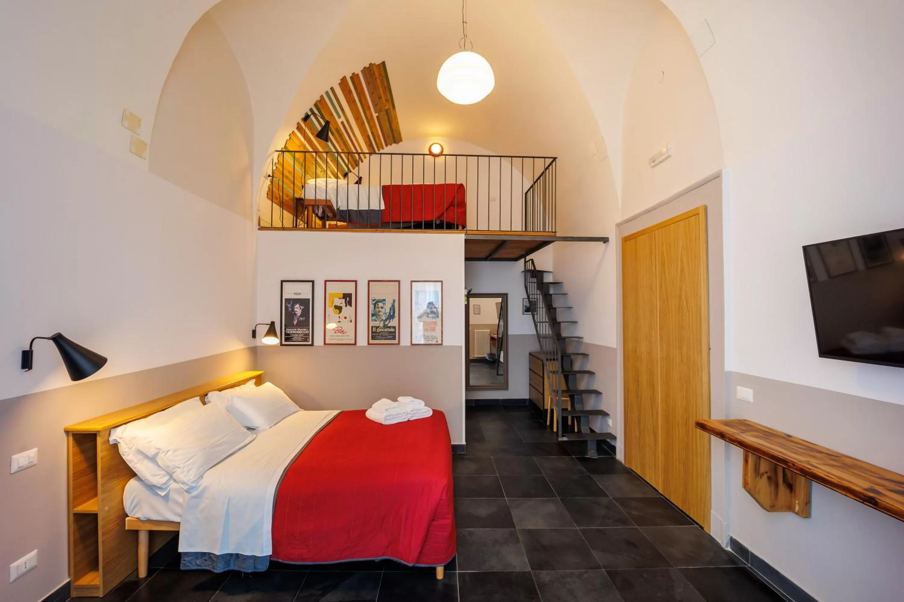 Bedroom, Bed in The Bellini House by House In Naples