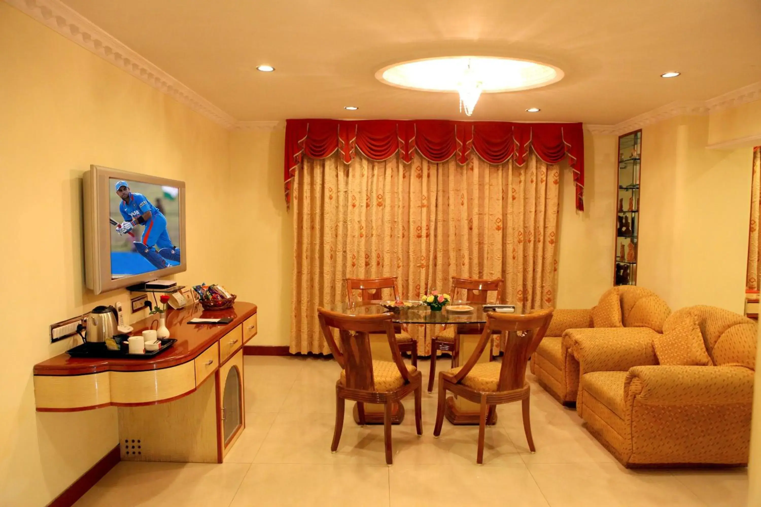 Dining area, Seating Area in Lords Plaza Surat