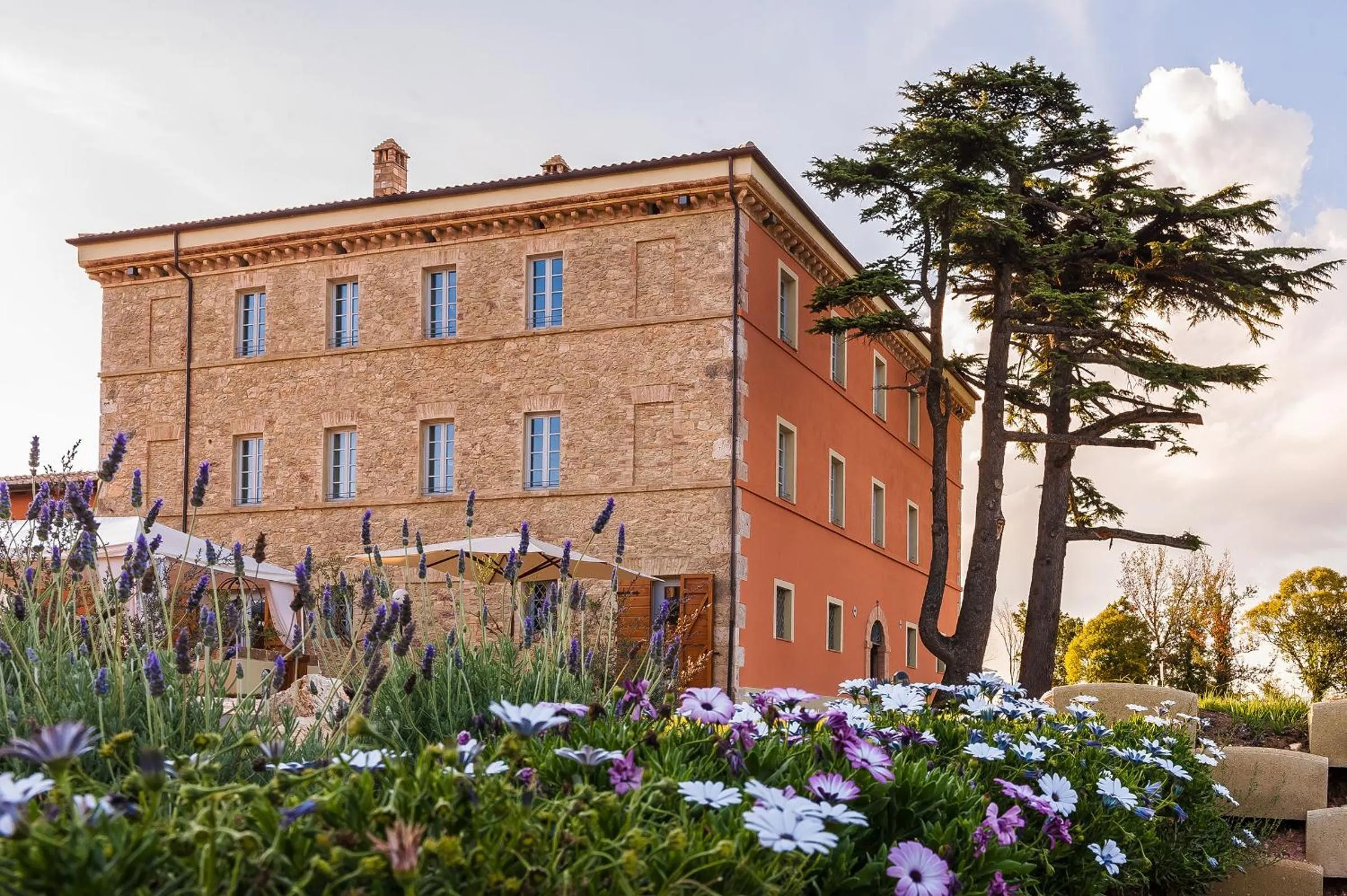 Property building in Relais Paradiso Resort & Spa