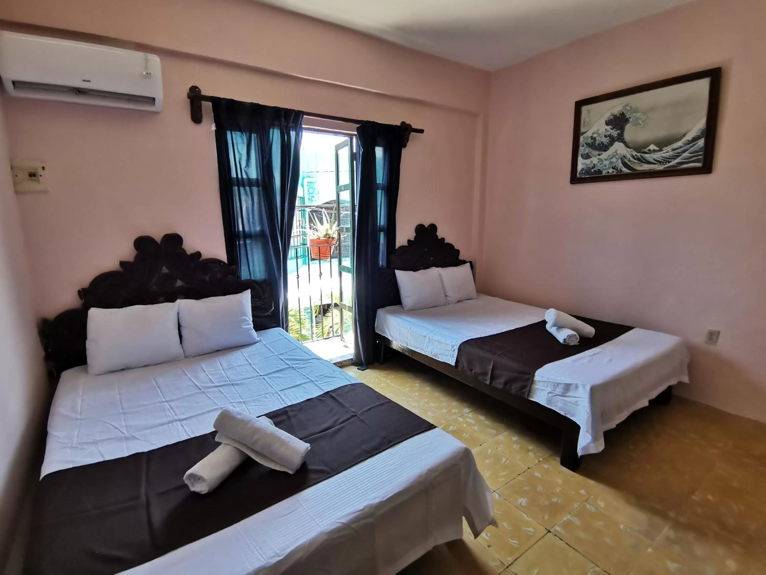 Bed in Hotel Colonial San Carlos