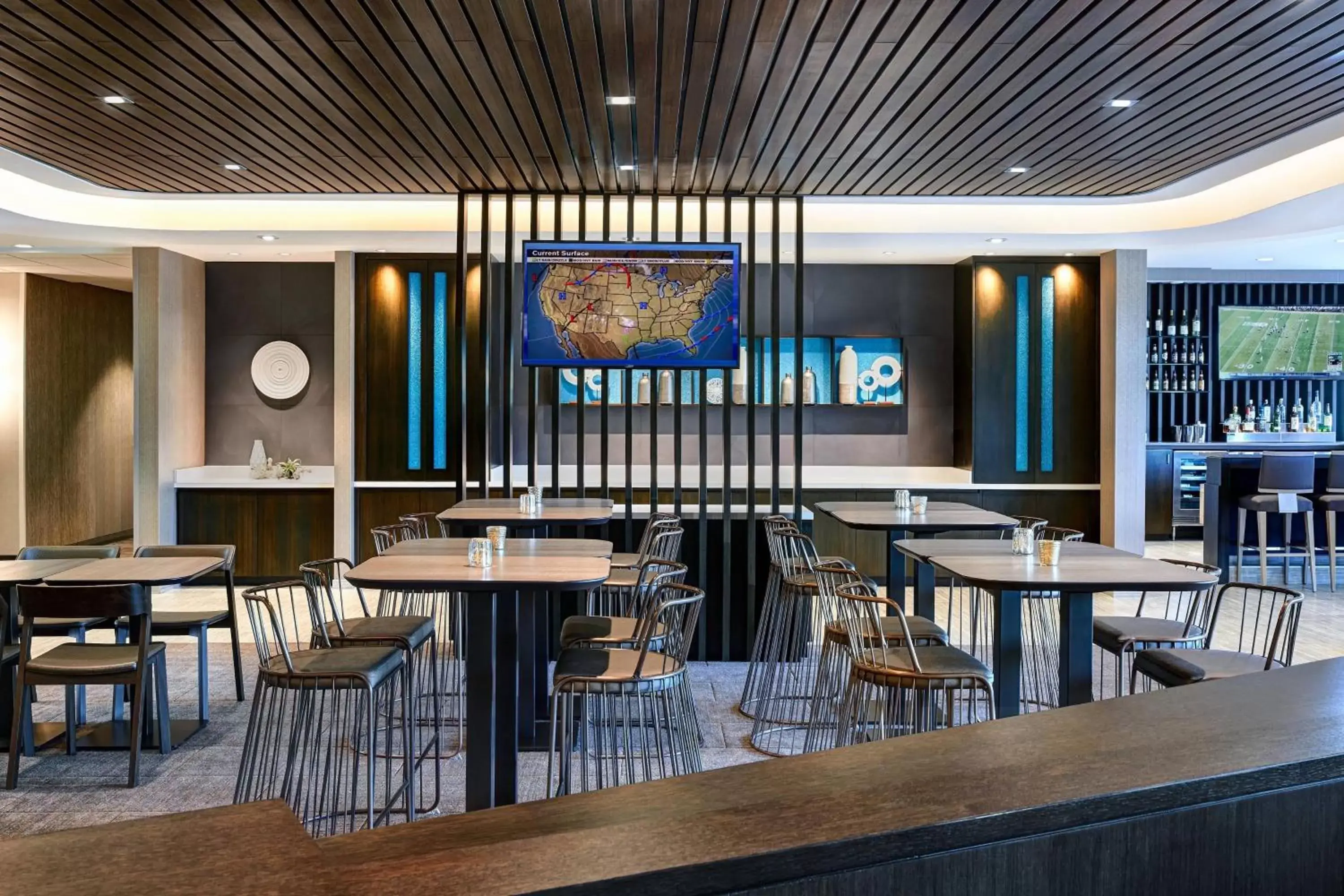 Lobby or reception, Restaurant/Places to Eat in SpringHill Suites by Marriott Cleveland Independence