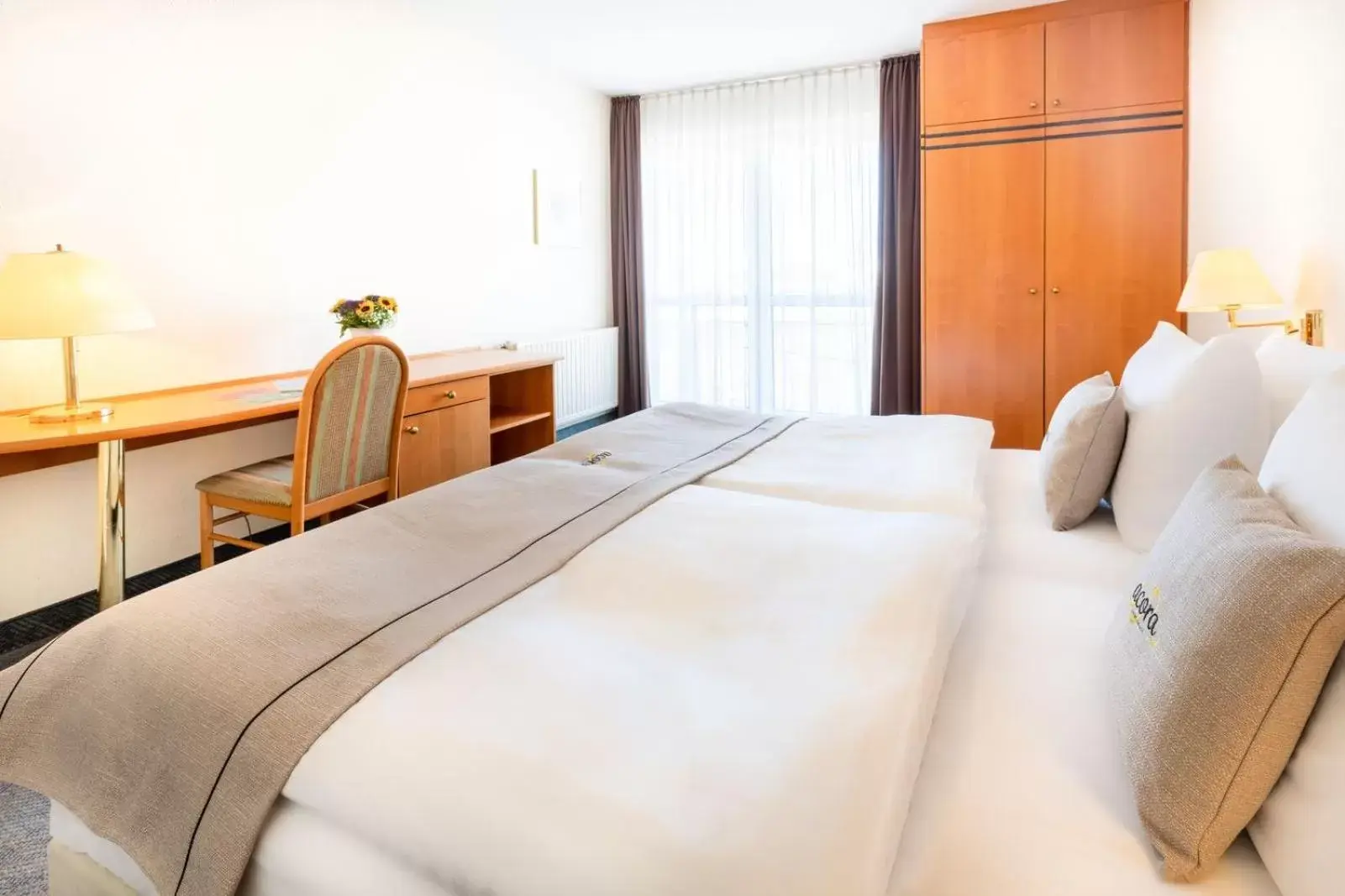 Triple Room in acora Leipzig Living the City Triple Room in acora Leipzig Living the City