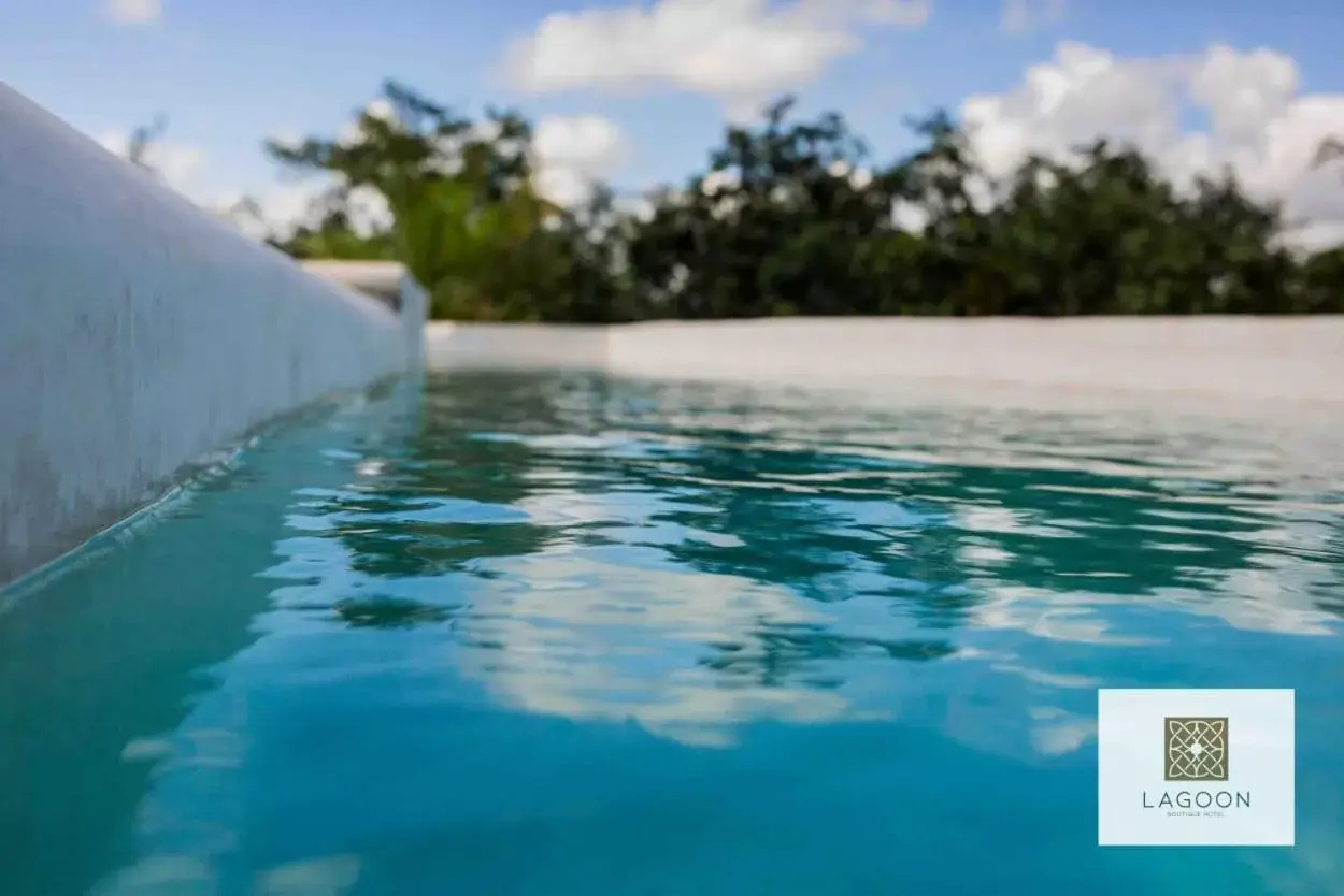 Swimming Pool in LAGOON BOUTIQUE HOTEL - LUXURY CHAMAN EXPERIENCE o