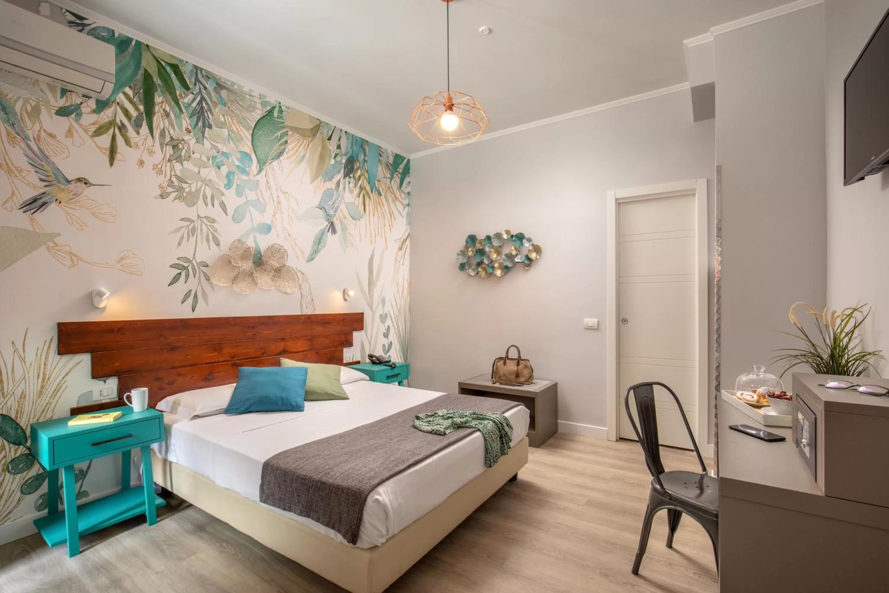 Bed in Urban Garden Hotel