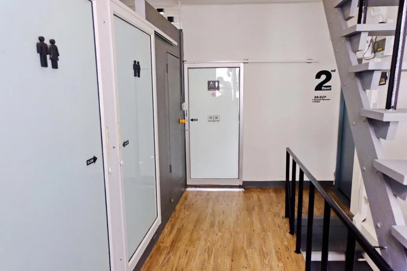 Bathroom in Bangkok Nomad Hostel