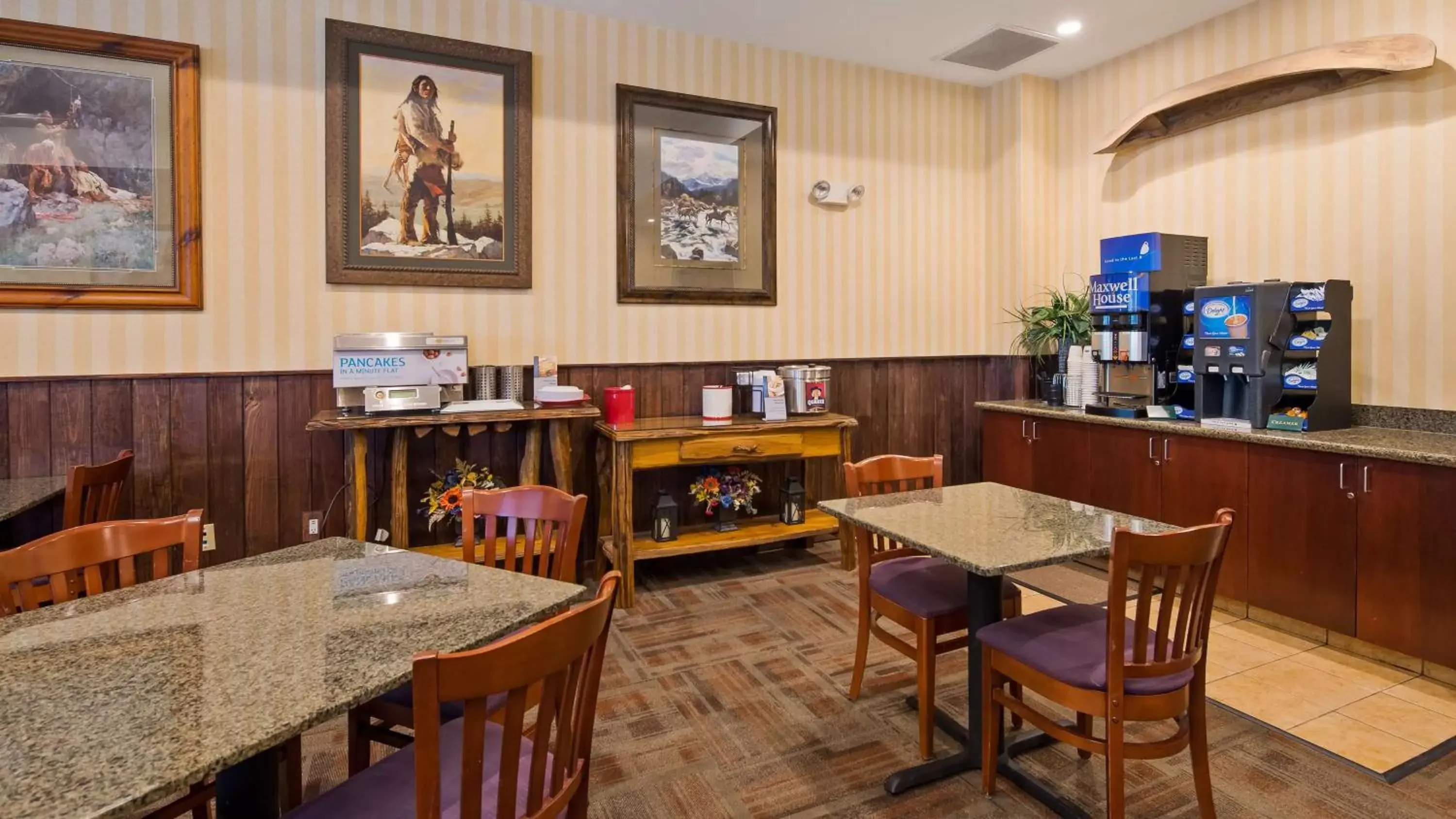 Restaurant/Places to Eat in Best Western Plus Crossroads Inn & Suites