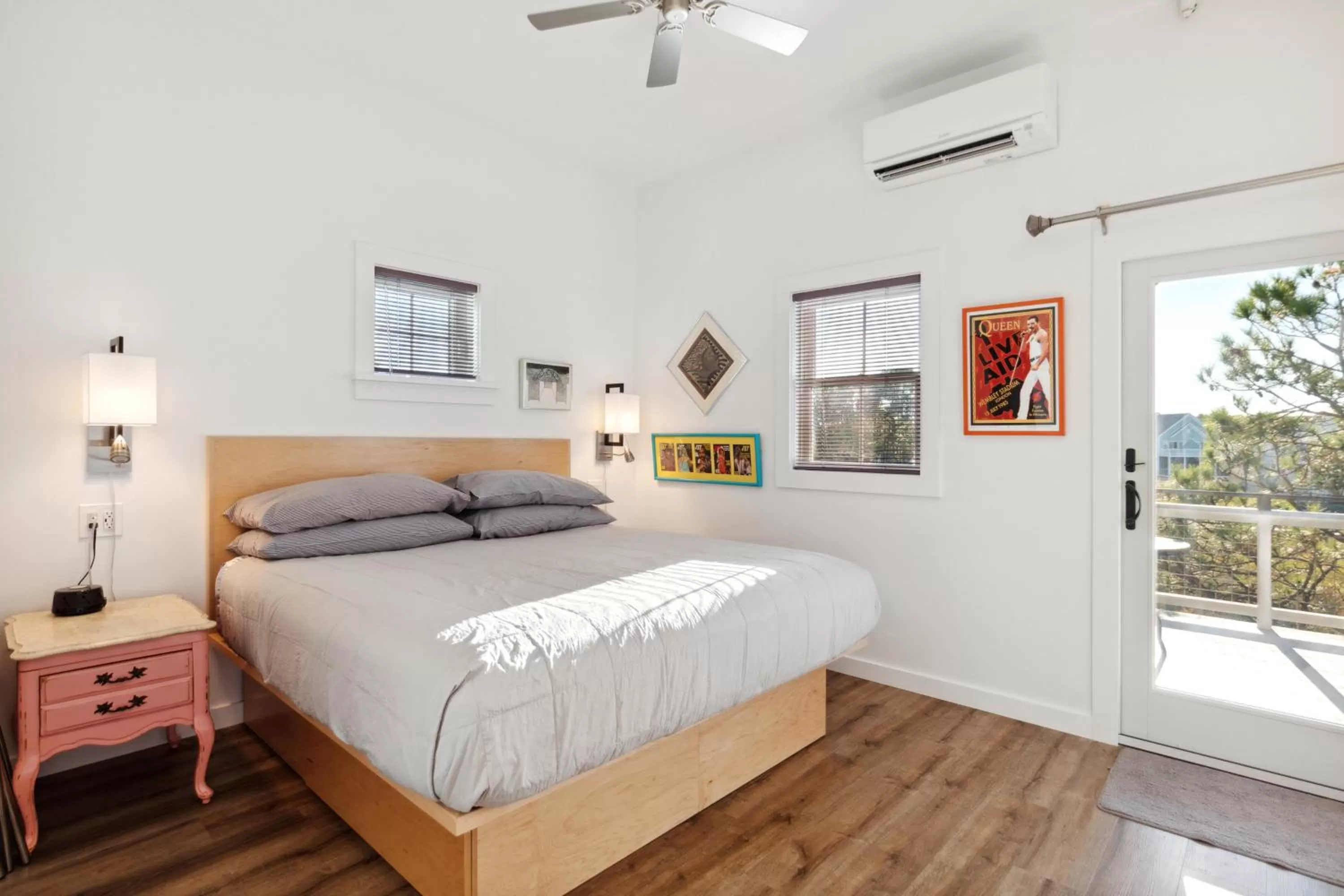 Bed in Hotel Folly with Marsh and Sunset Views