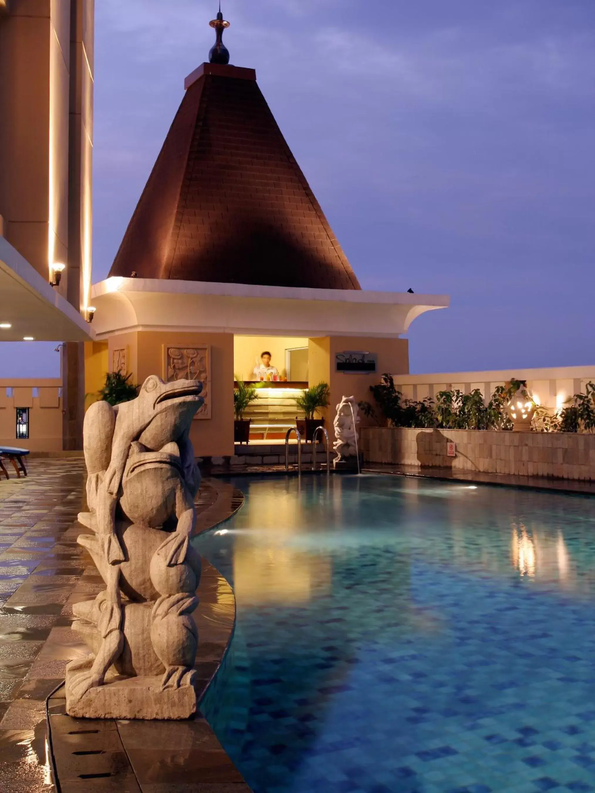 Swimming Pool in Novotel Semarang - GeNose Ready, CHSE Certified